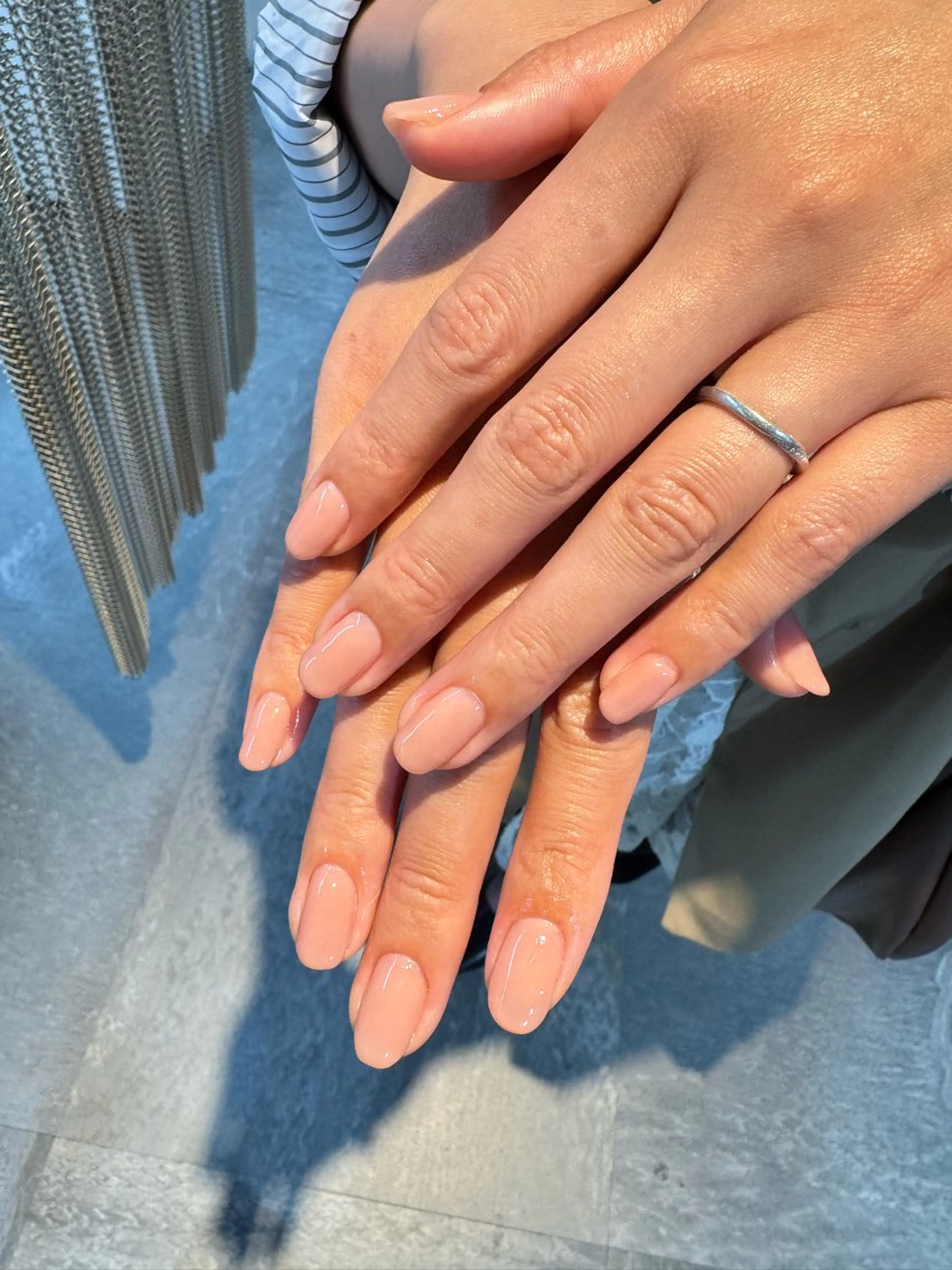 ネイル ハンドネイル GLOW Miuのネイルデザイン