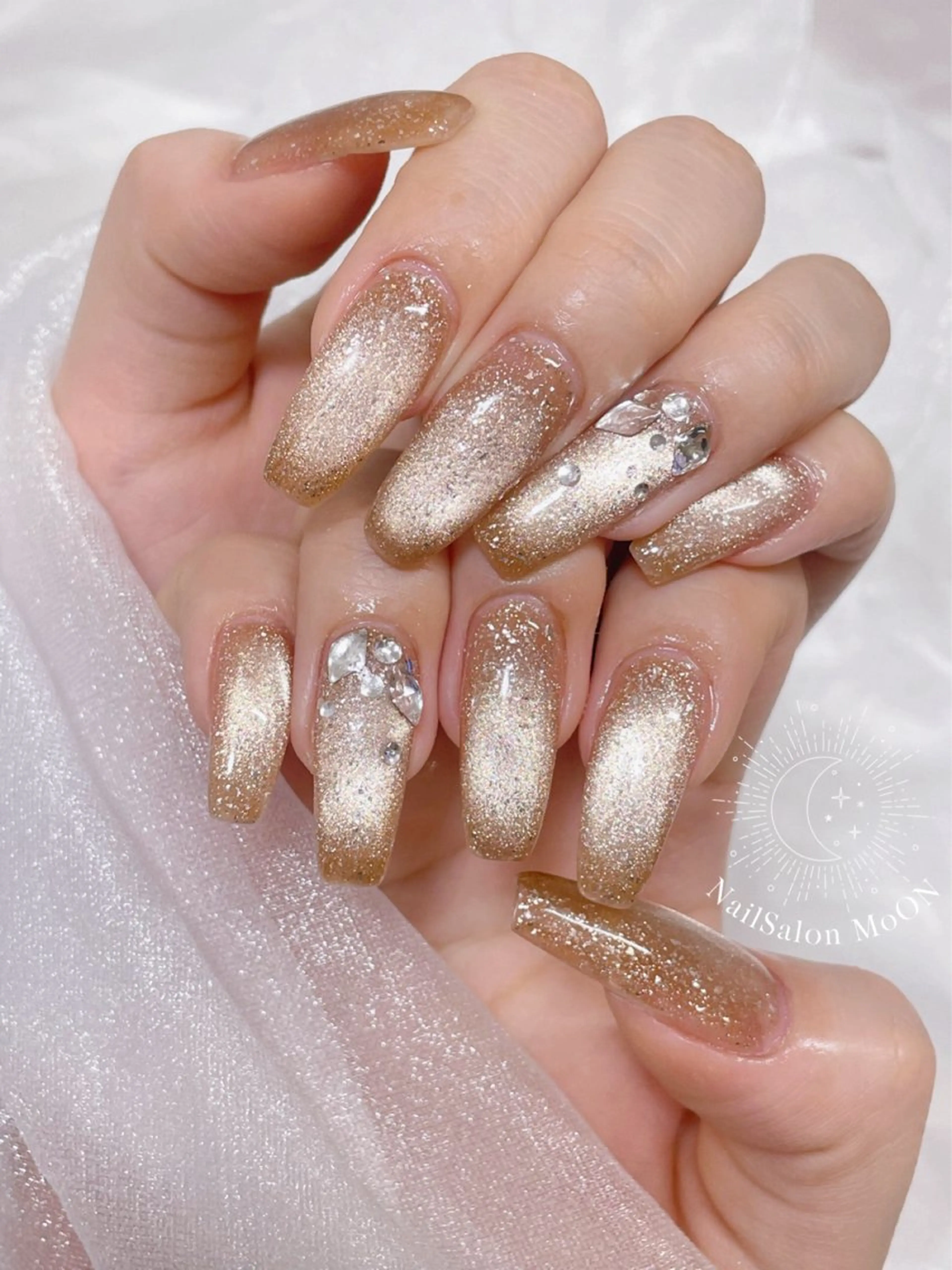 ハンドネイル ハンドケア MoON...❤︎ MeGuのネイルデザイン