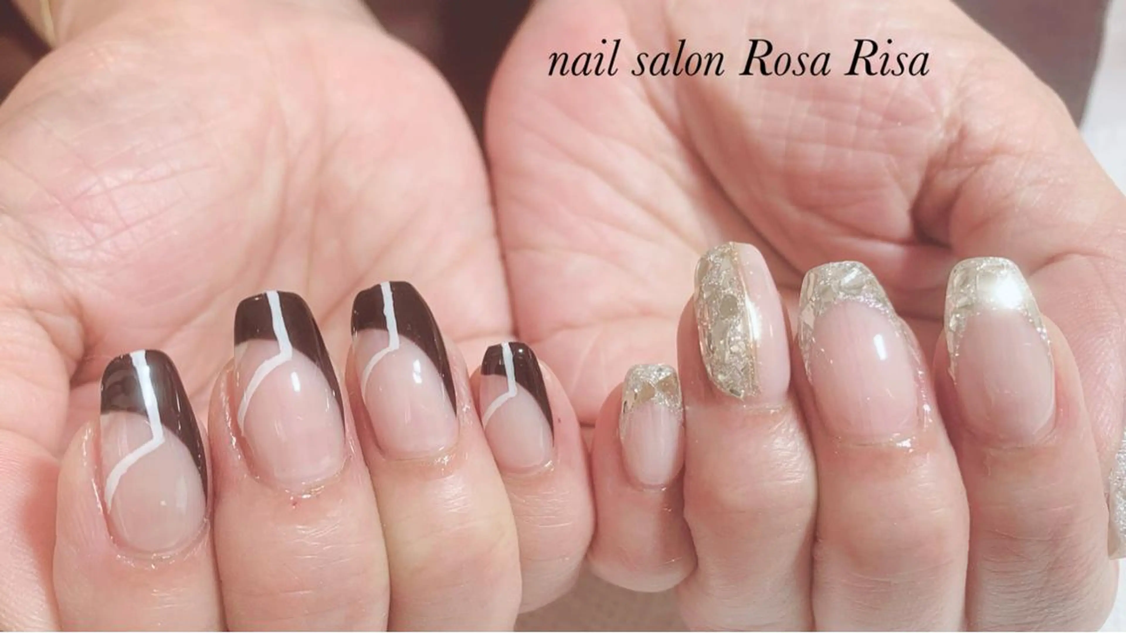 ミディアム ネイル フレンチネイル ガラスフレンチ ネイルスタジオ シェイクユアハンズのネイルデザイン