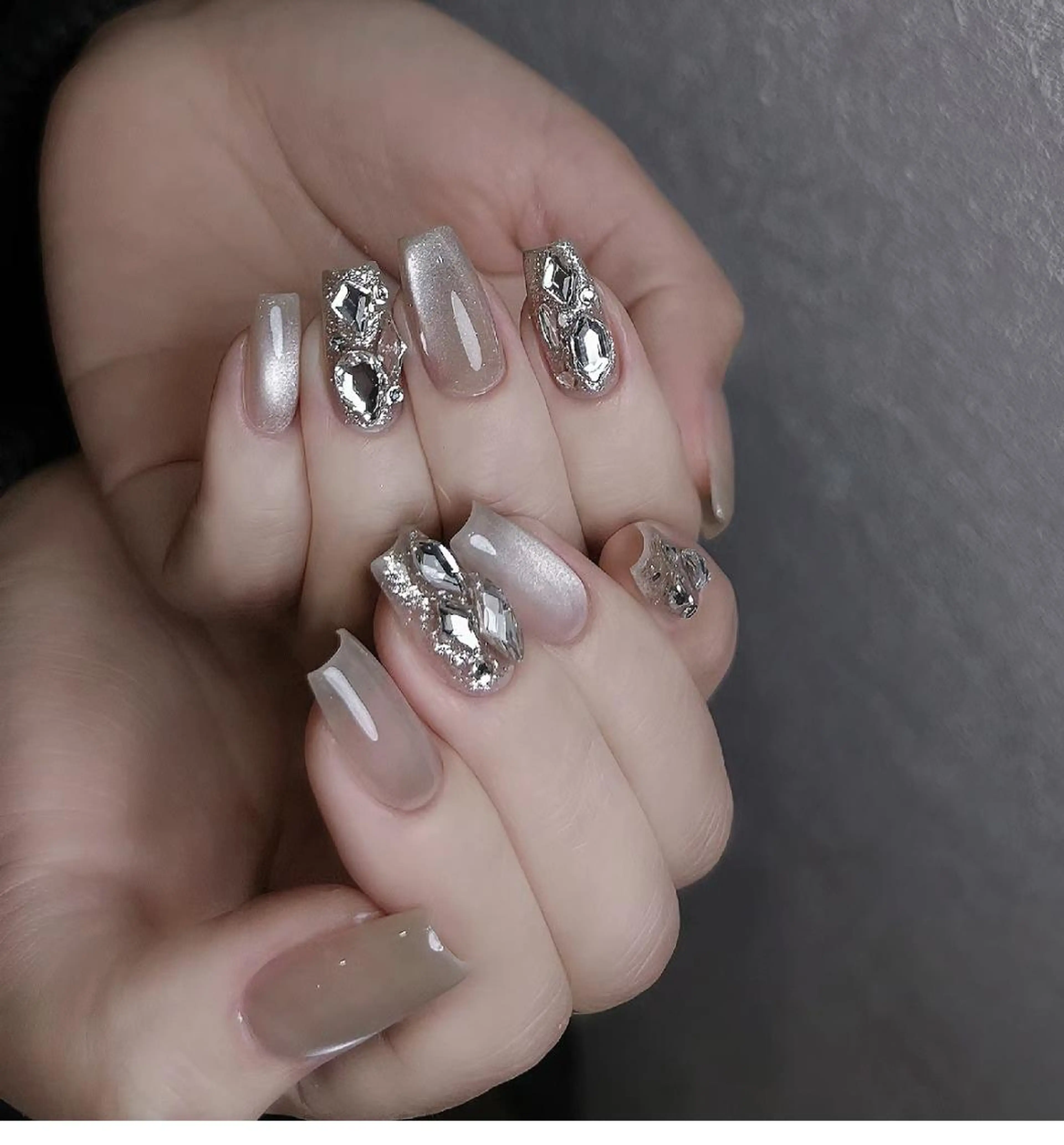 【HAND】『長さだし10本』×キラキラ☆マグネット×ストーン埋め尽くしの写真