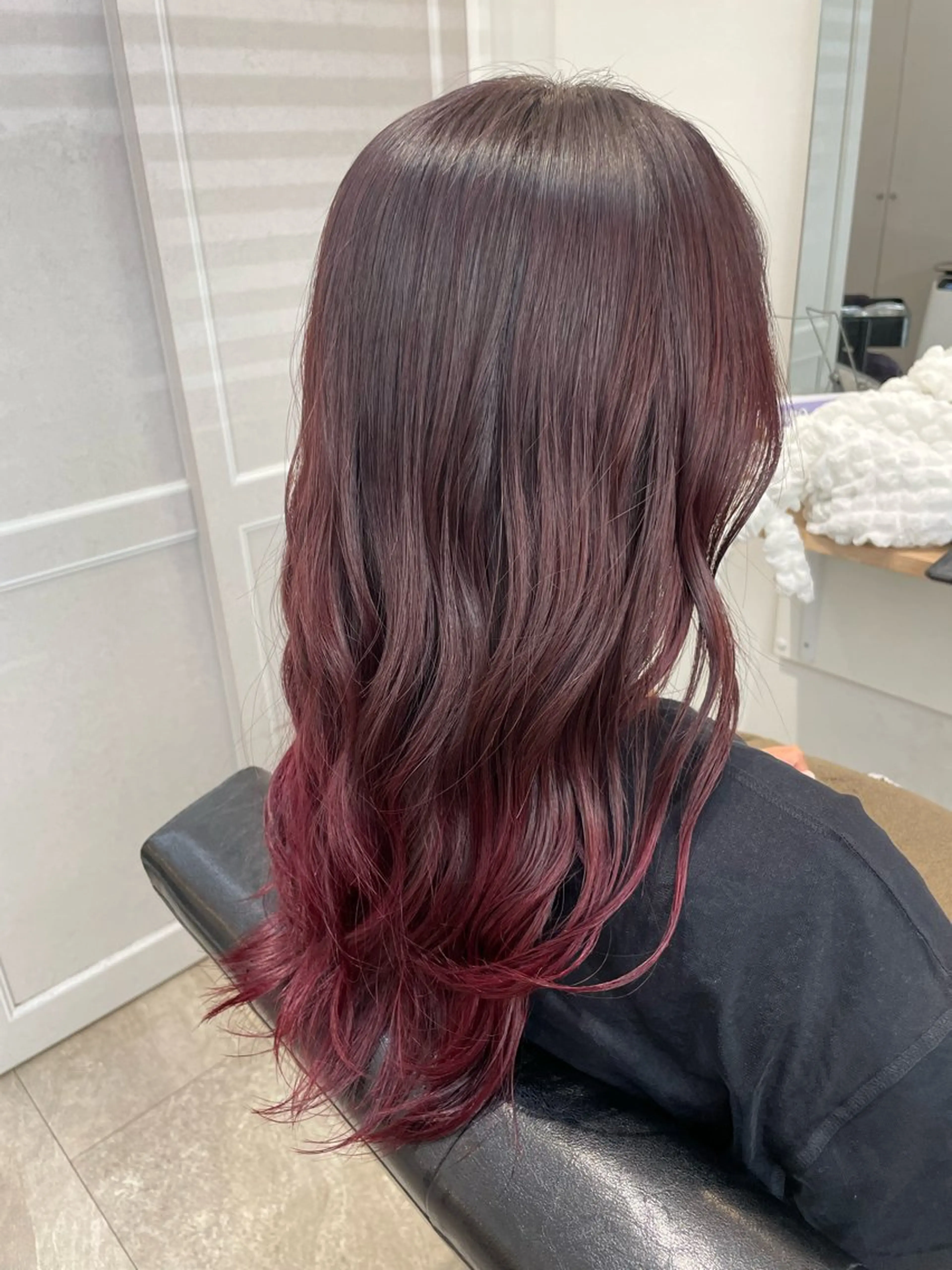 ロング カラー 南雲 由麻のヘアスタイル