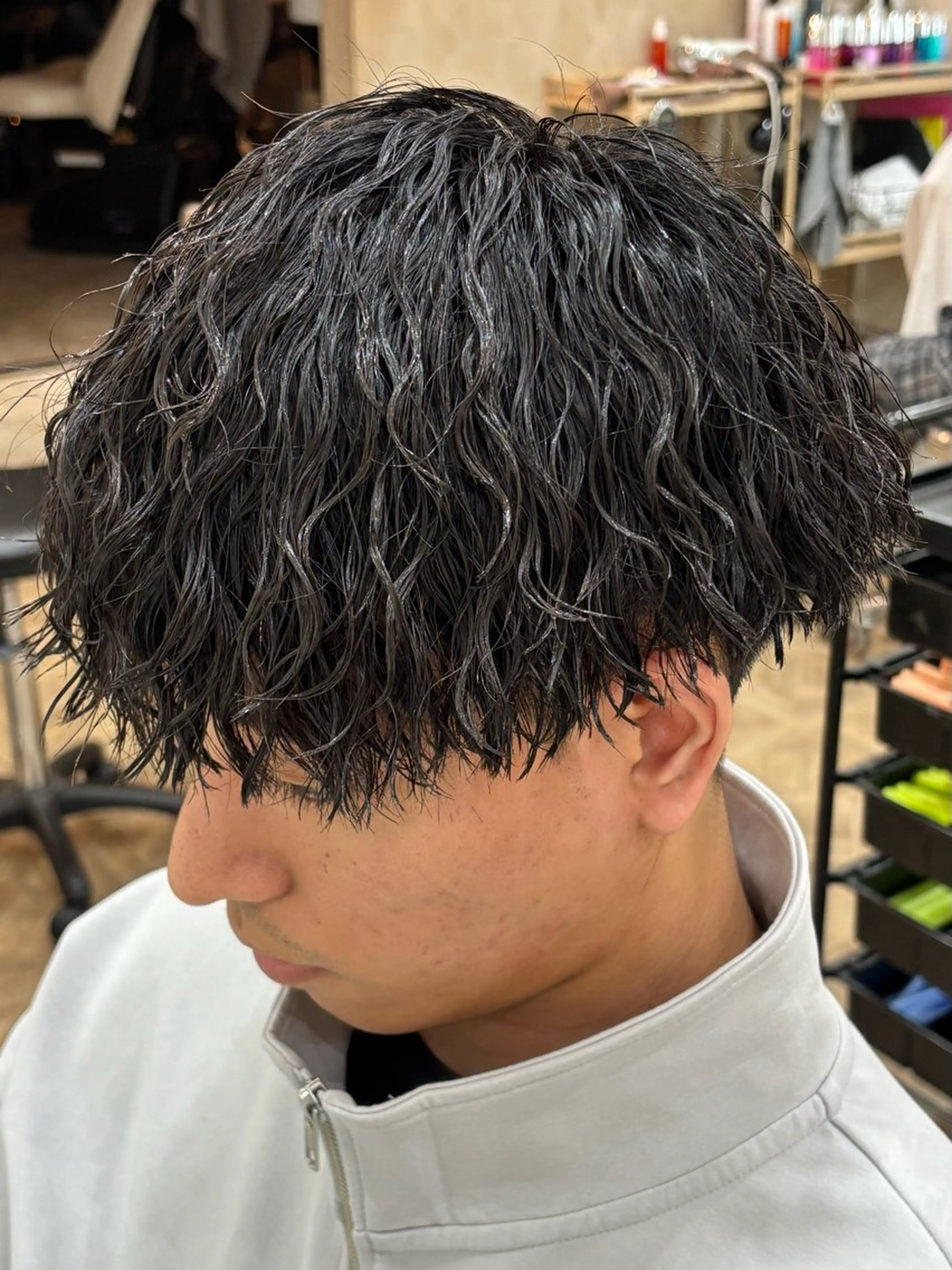 ショート パーマ メンズ メンズパーマ ツイストスパイラルパーマ スパイラルパーマ カット パーマ トリートメント パーマ職人DAIKI ツイスパ/波巻きのヘアスタイル