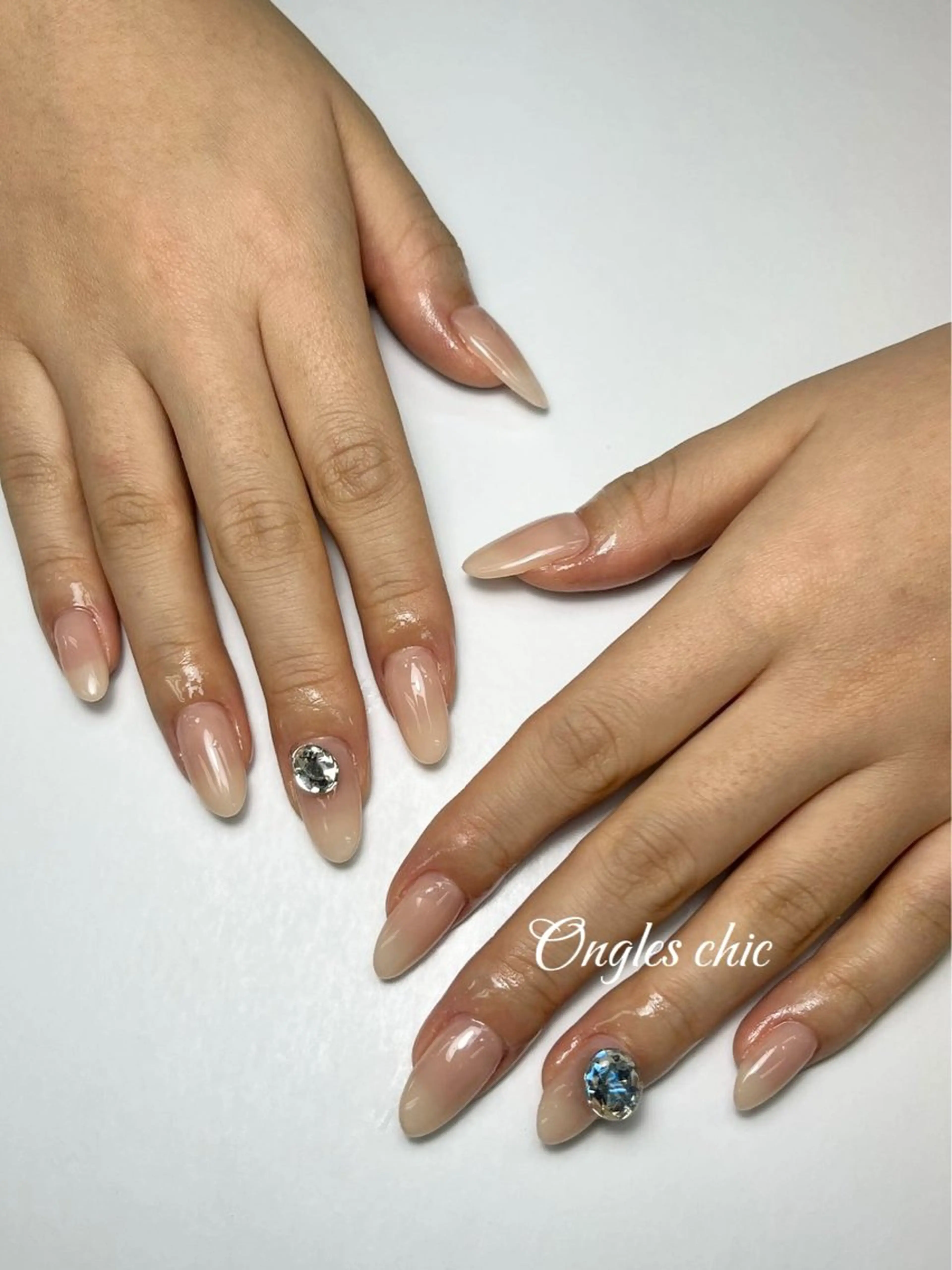 ネイル ハンドネイル ハンドケア ongles chicのネイルデザイン