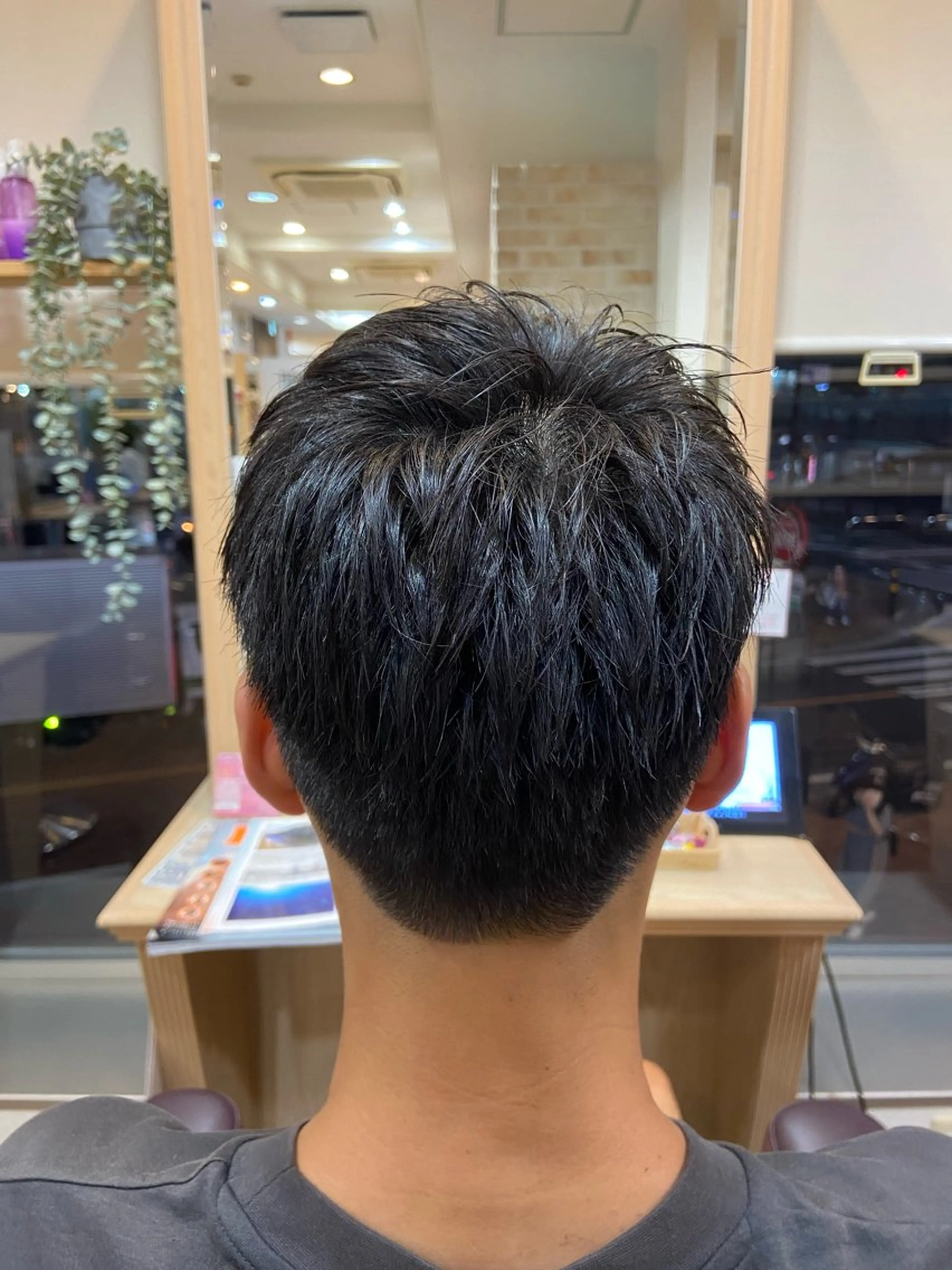 メンズ コバヤシ ユウスケのヘアスタイル