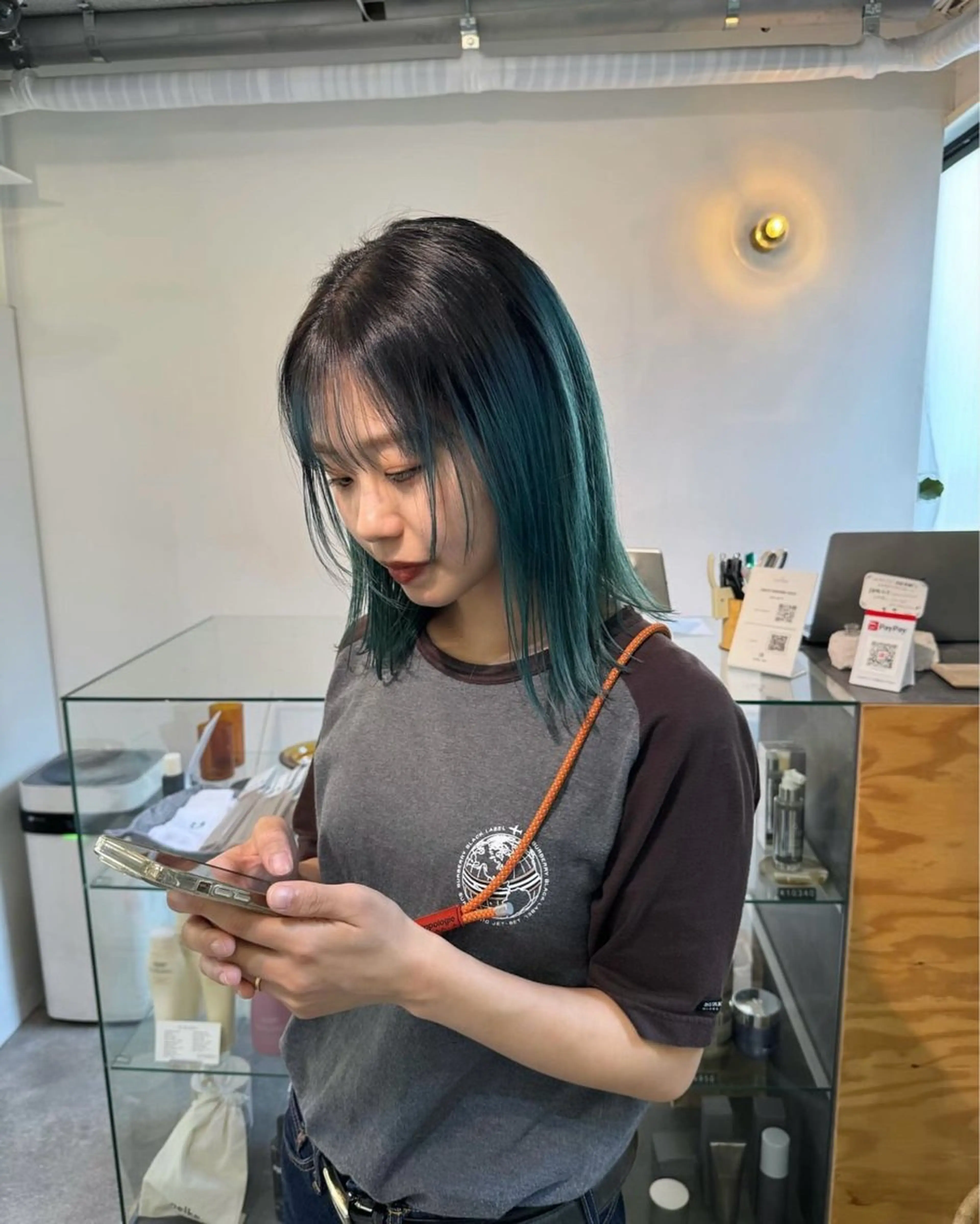 ミディアム udaハイトーン /ボブ/レイヤーのヘアスタイル