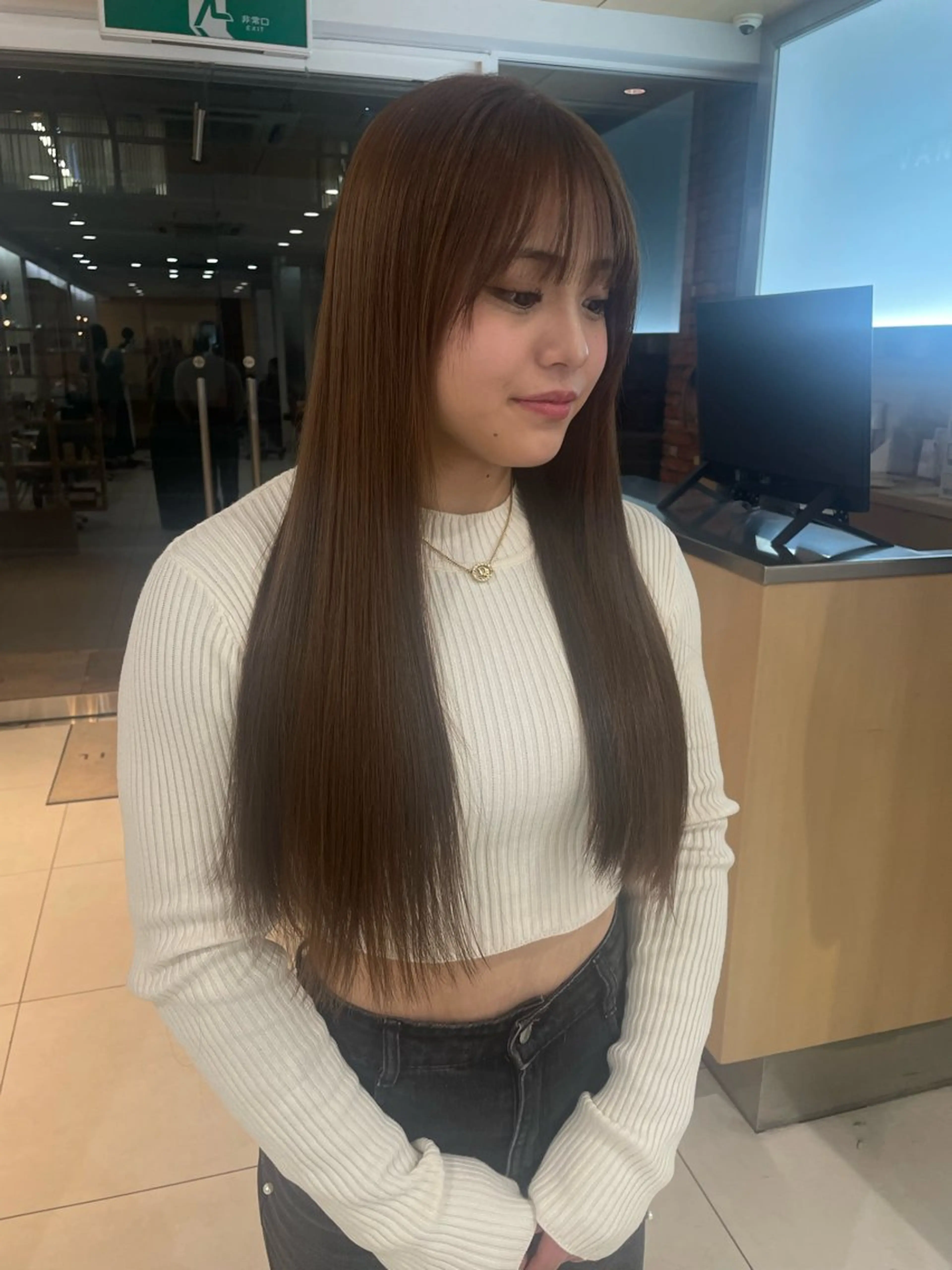 ロング ❤︎韓国レイヤー❤︎ アカリのヘアスタイル