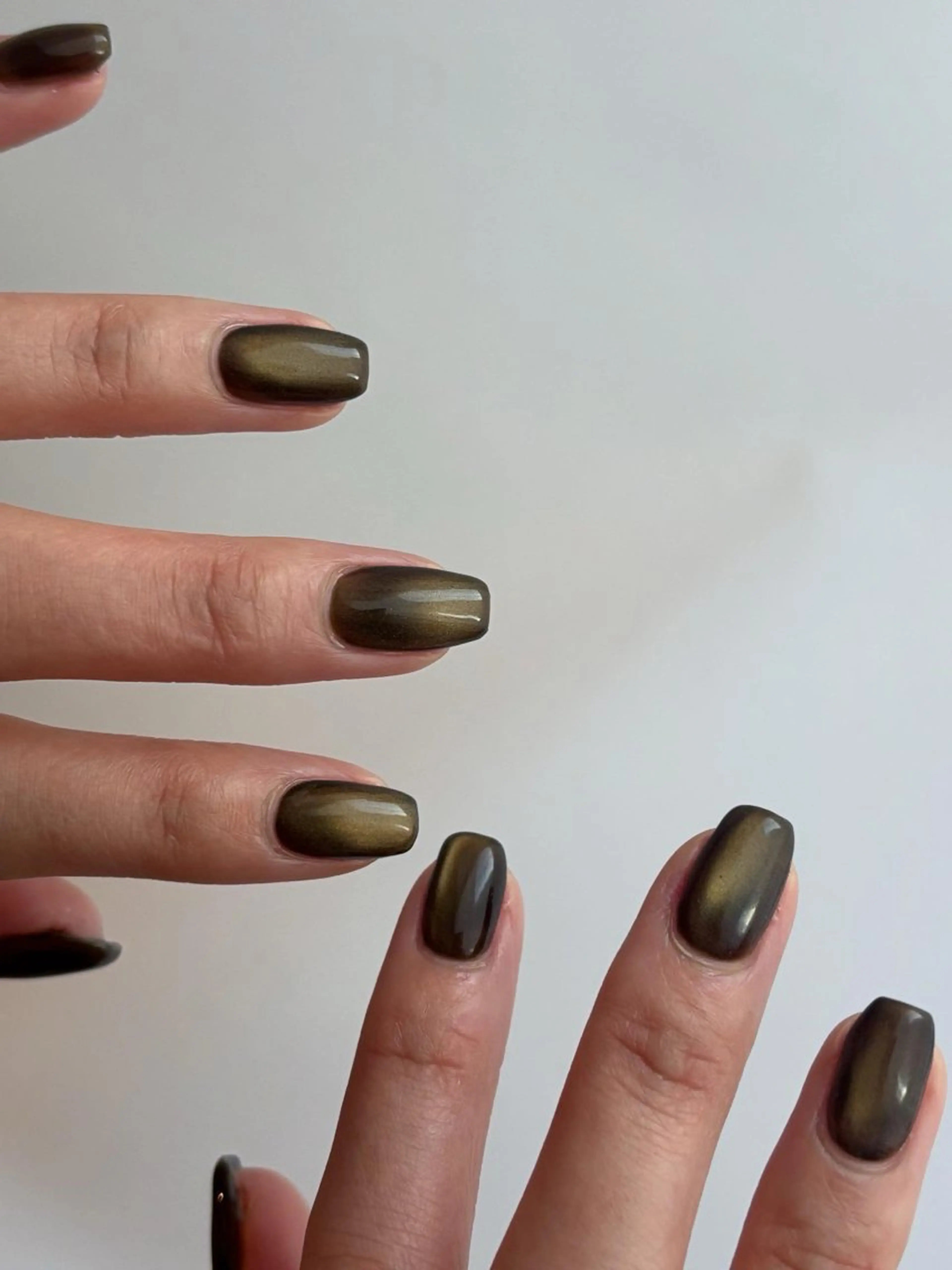 ネイル グリーン ハンドネイル Elio所属・Elio 国泰寺のネイルデザイン