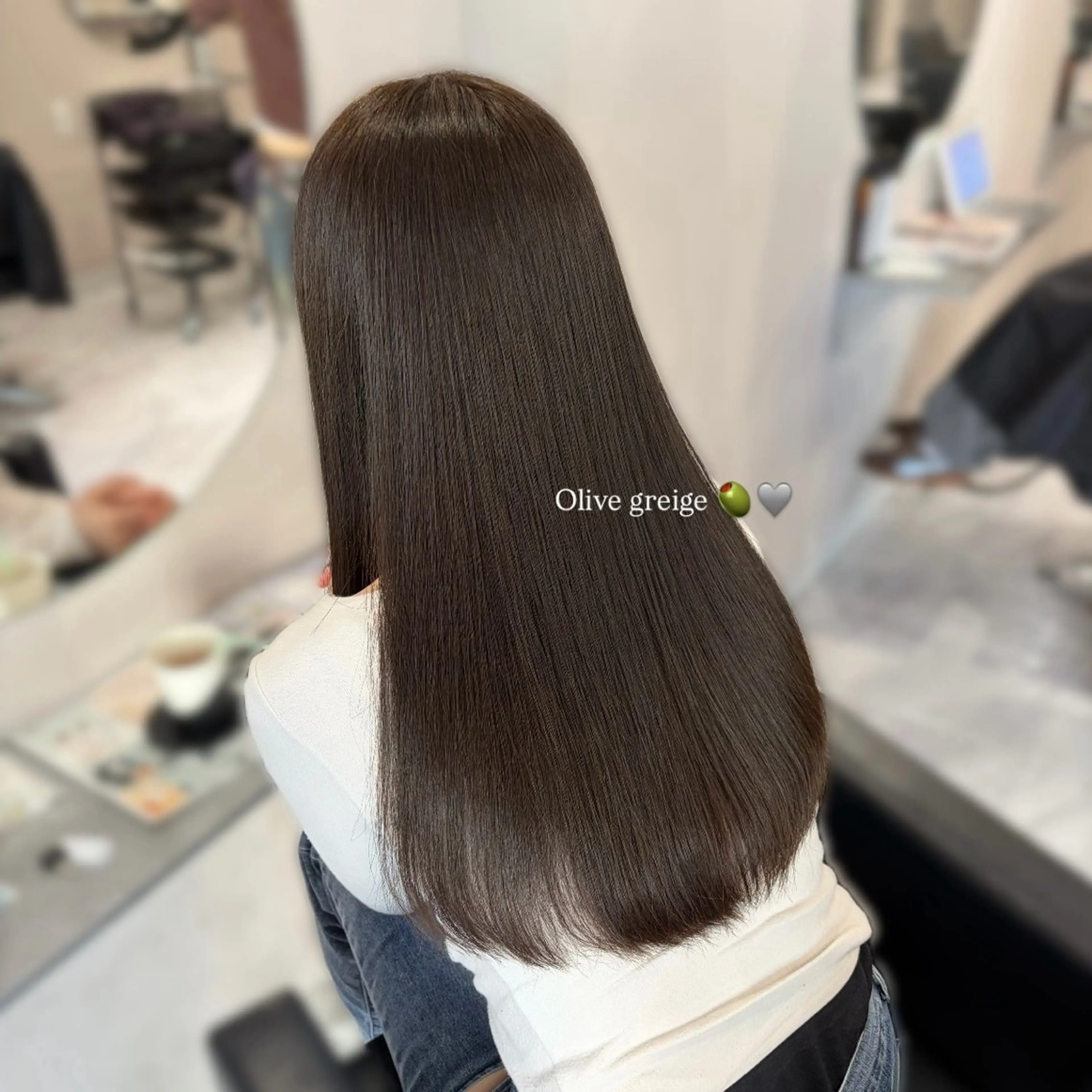 ロング カラー カット ヘアカラー 透明感カラー🪼🩵 𝐑𝐢𝐧のヘアスタイル