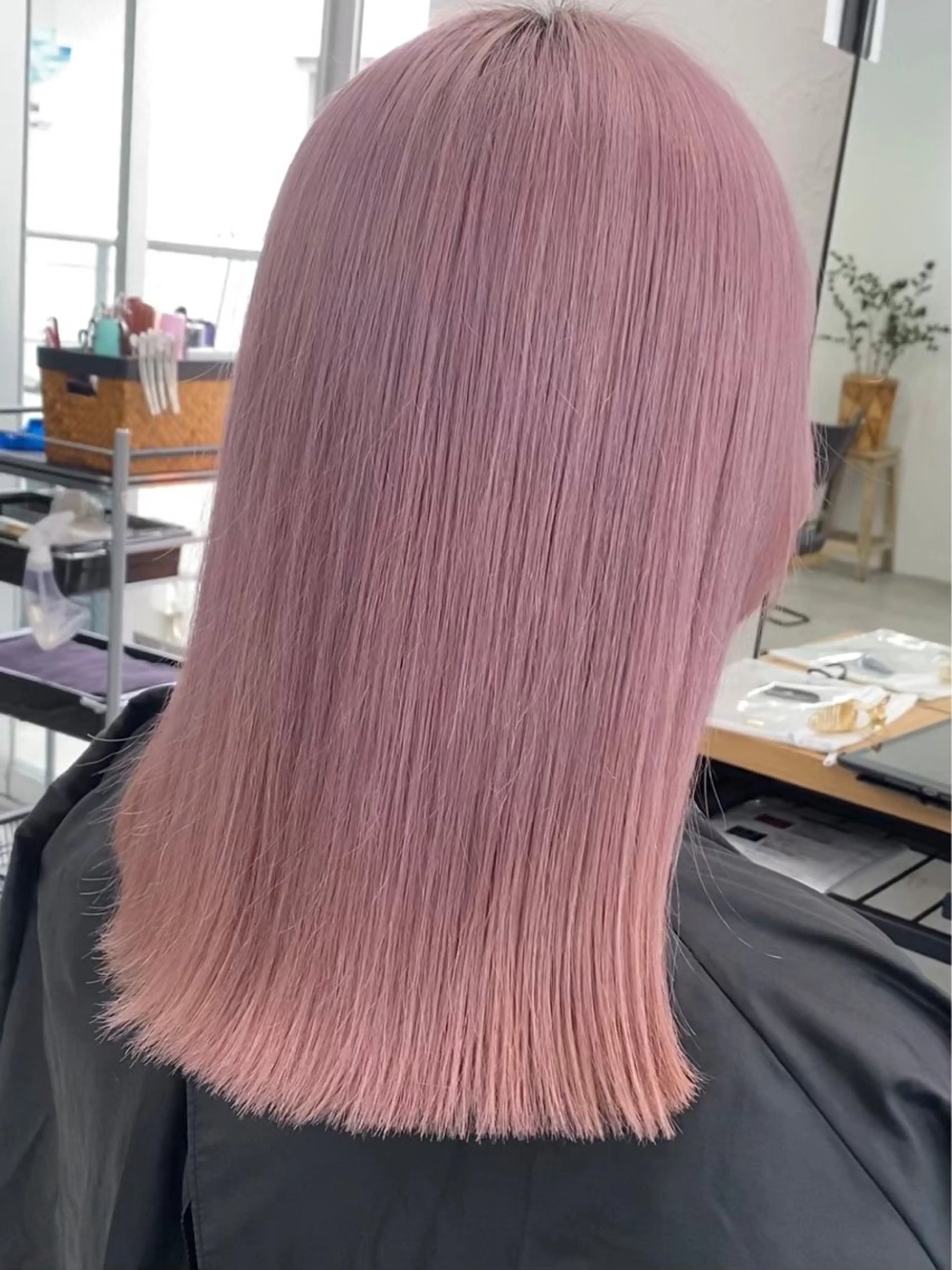 セミロング カラー ヘアアレンジ ピンクカラー 🫧透明感カラー/ ナルハ🫧のヘアスタイル