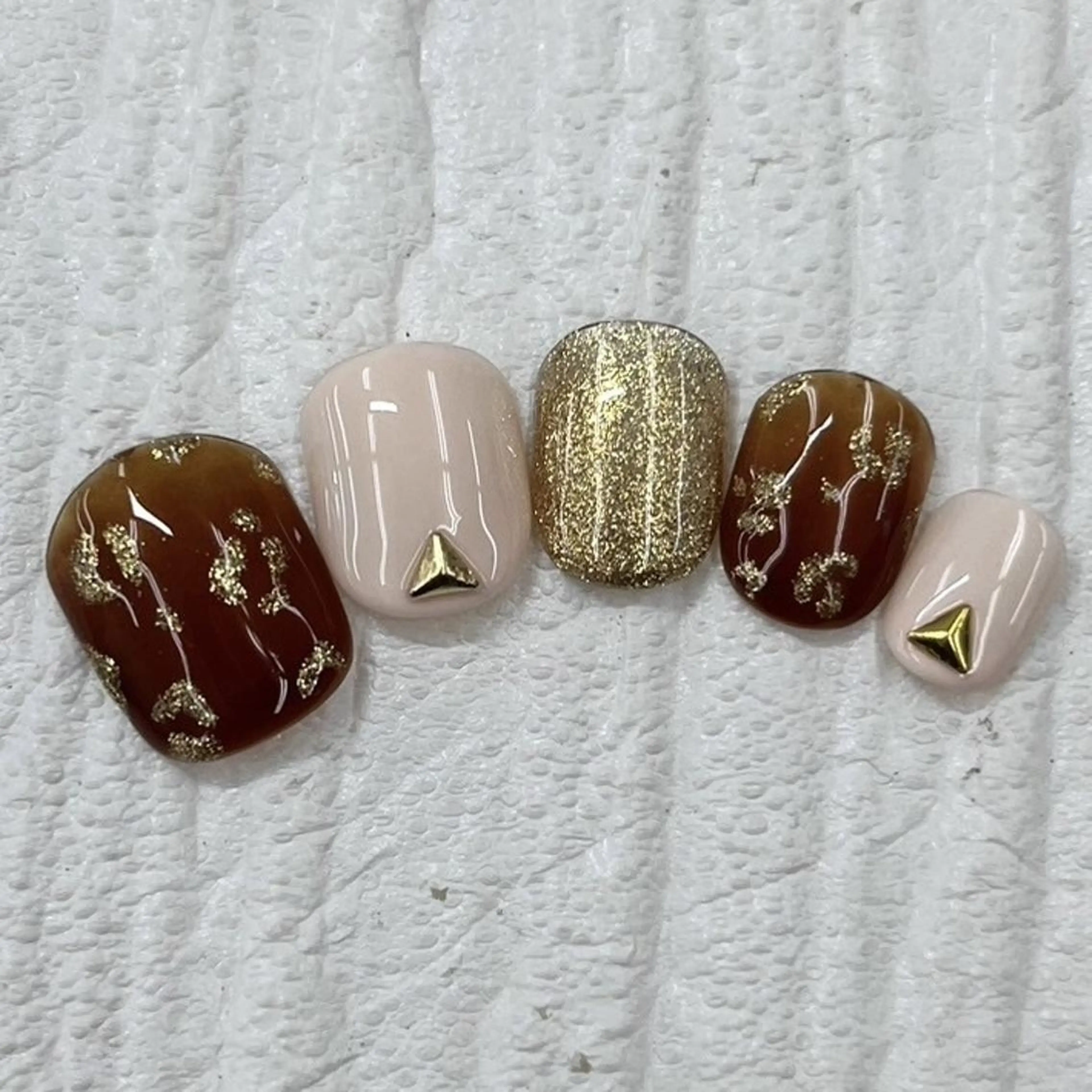 ネイル Nail salon Honey Beeのネイルデザイン