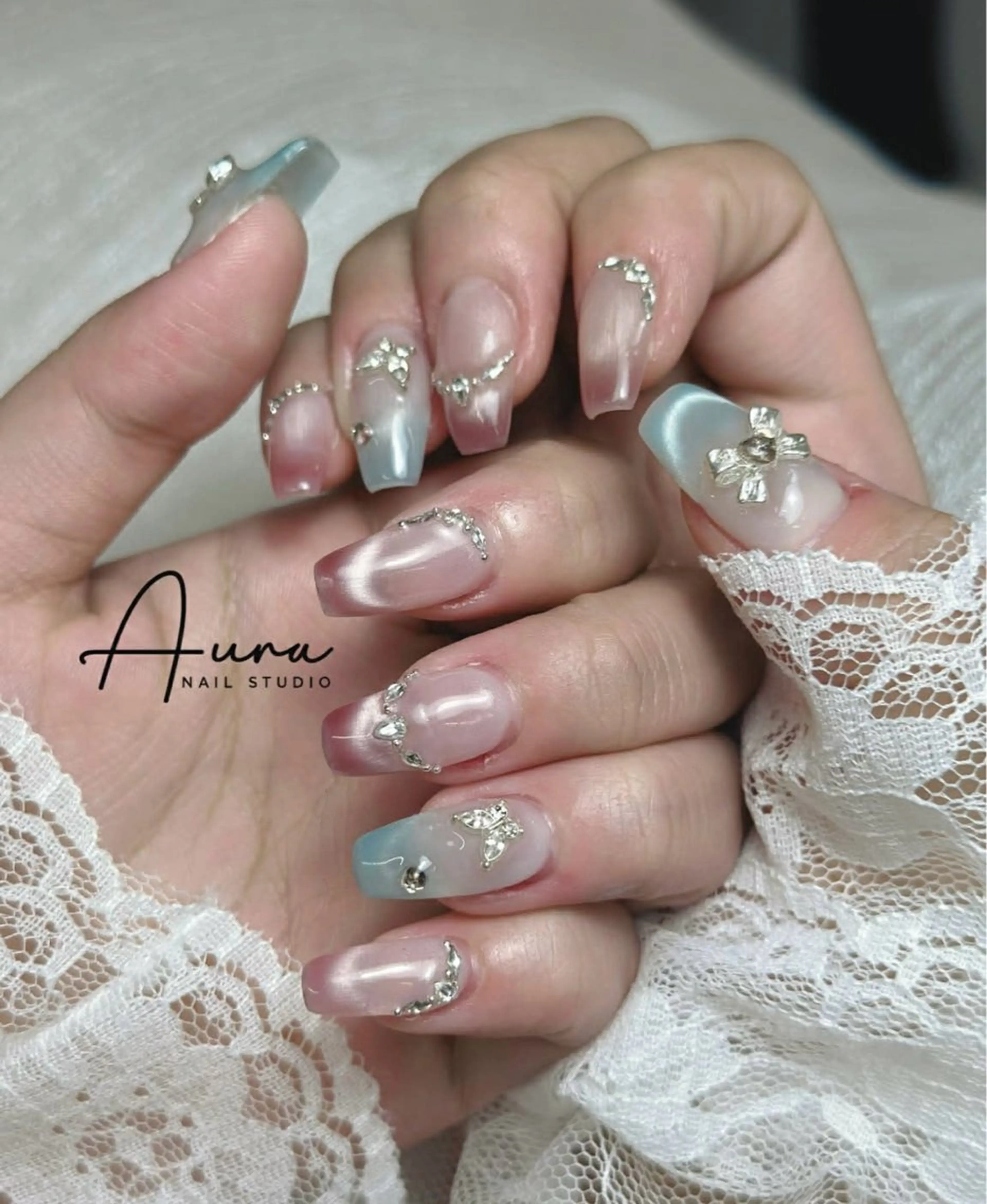 ネイル ハンドネイル Aura Nail Studioのネイルデザイン