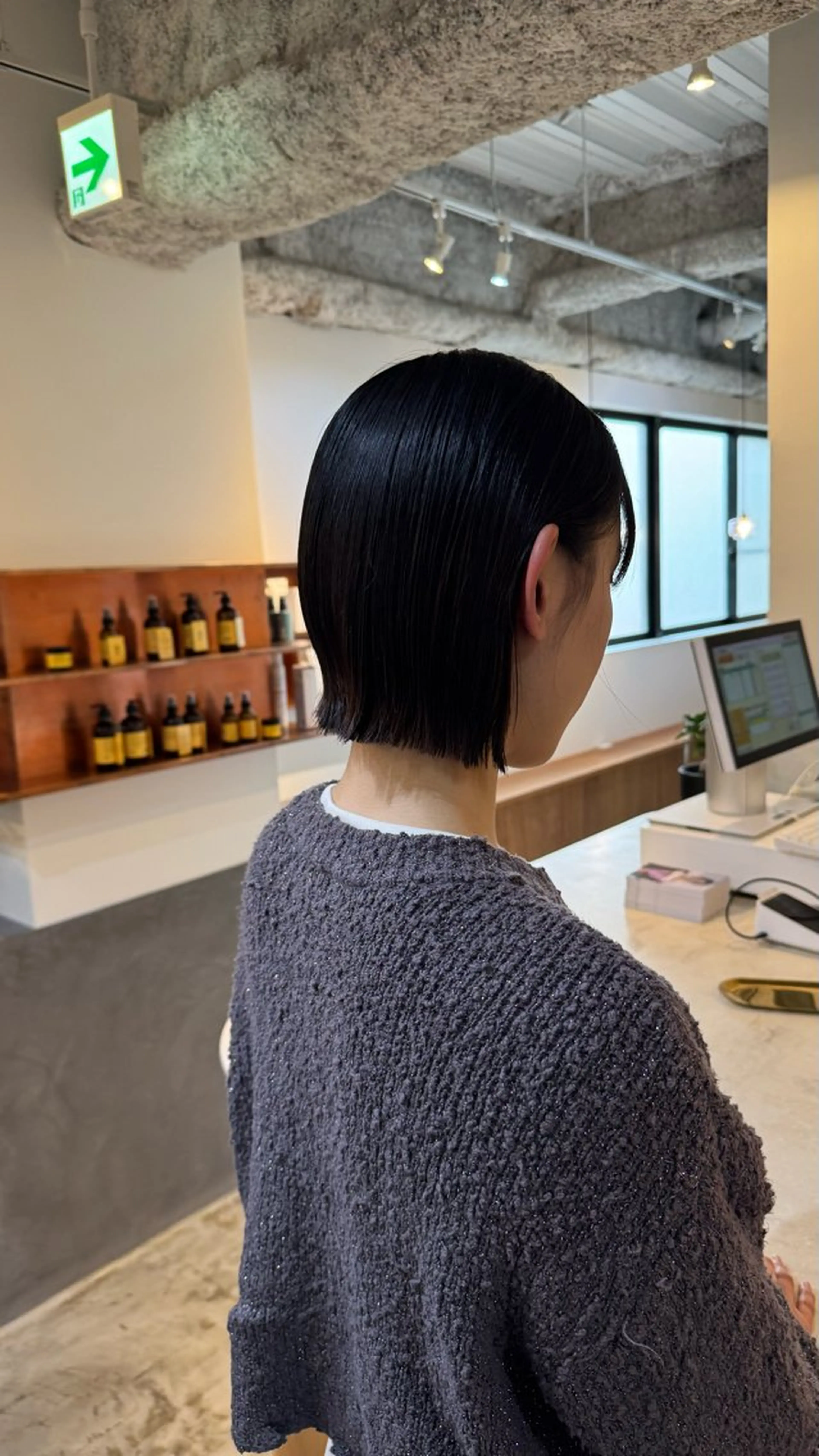 ショート カット 久屋大通/ 切りっぱなしボブのヘアスタイル