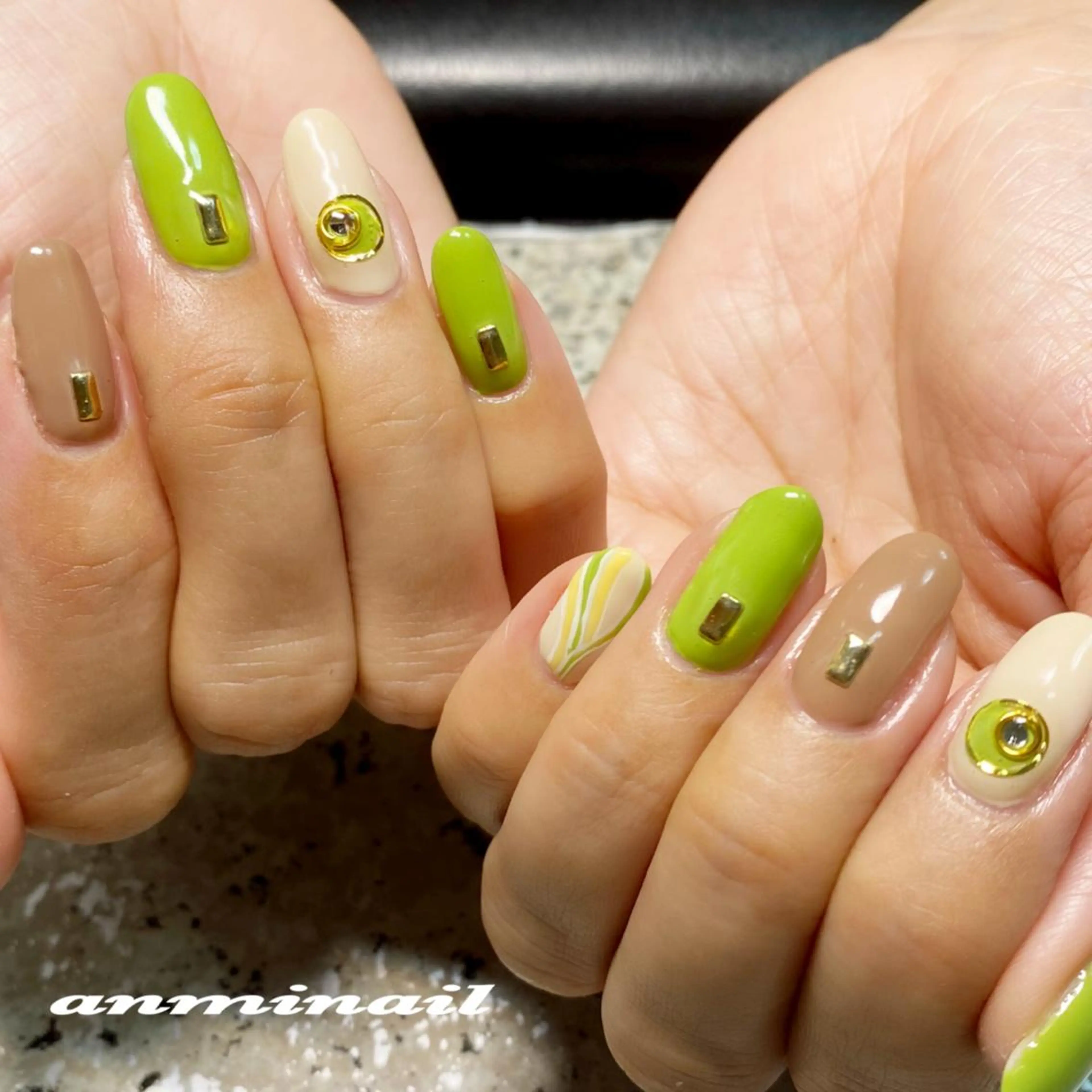 ネイル 持ち込み 野宮 和美のネイルデザイン