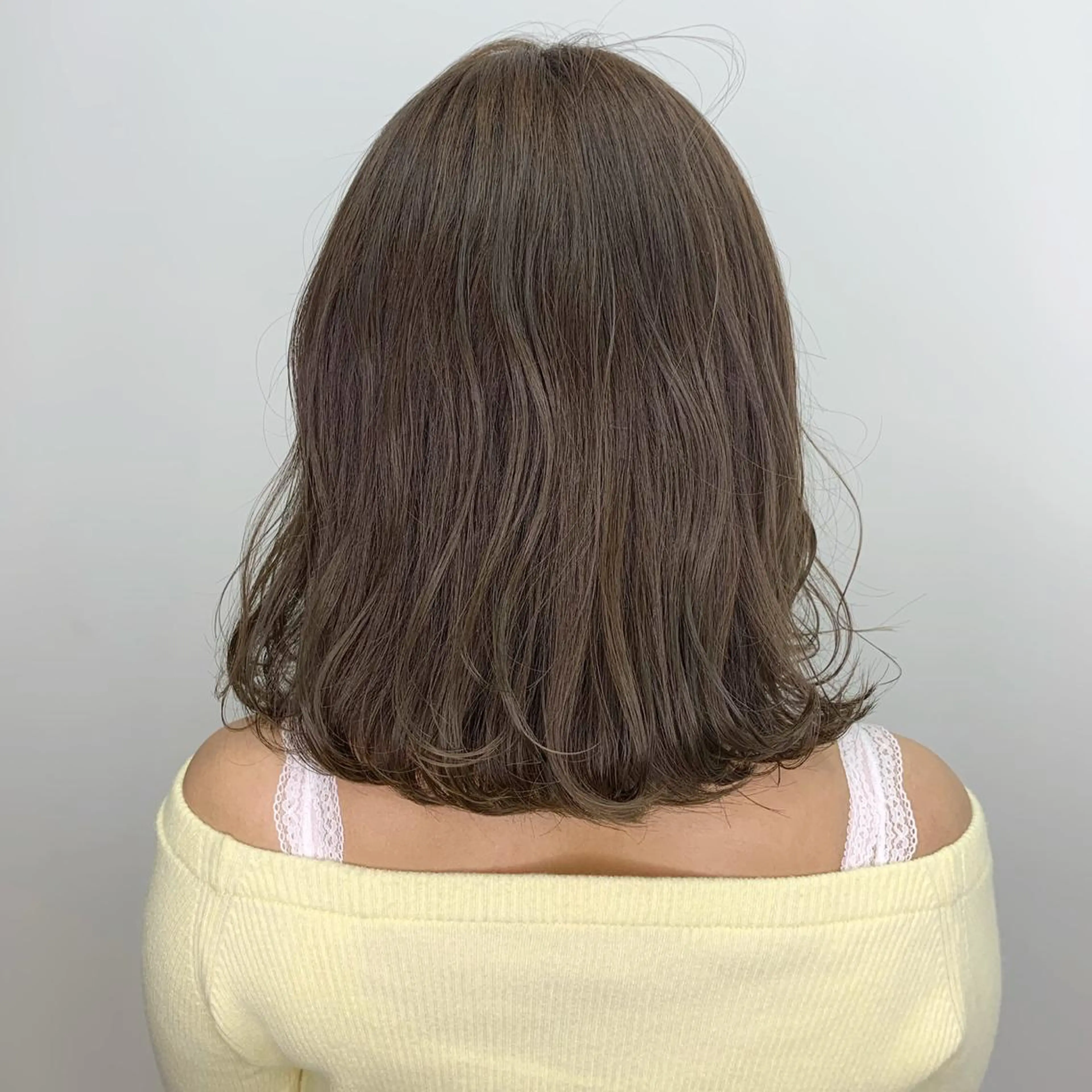 ミディアム カラー 𖧷 ⁺. 大人ヘア Yui 𓂃𓈒𓏸のヘアスタイル