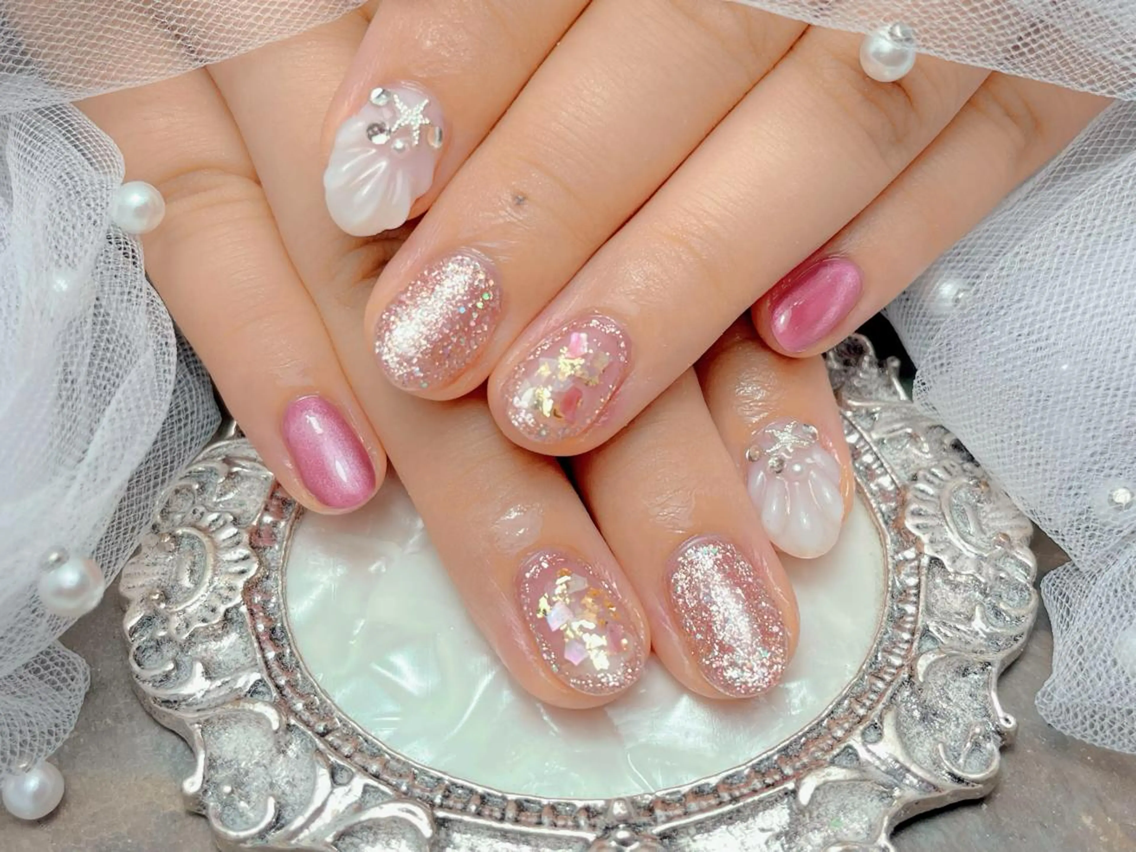 ネイル ハンドネイル マジックミラー所属・マジック ミラーのネイルデザイン