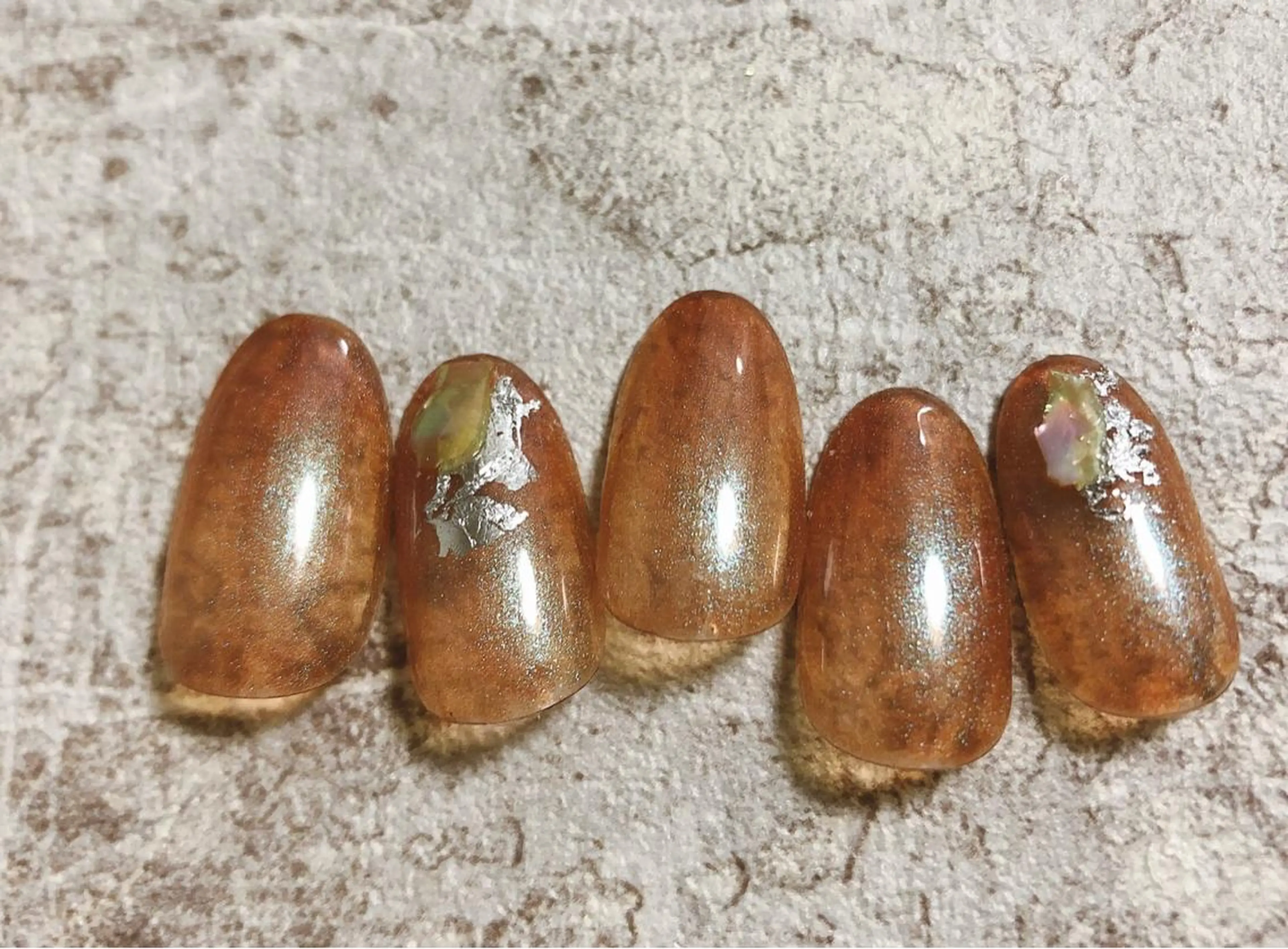 ネイル シンプルネイル 春ネイル kiki nail &brow二子玉川の眉毛・アイブロウイメージ