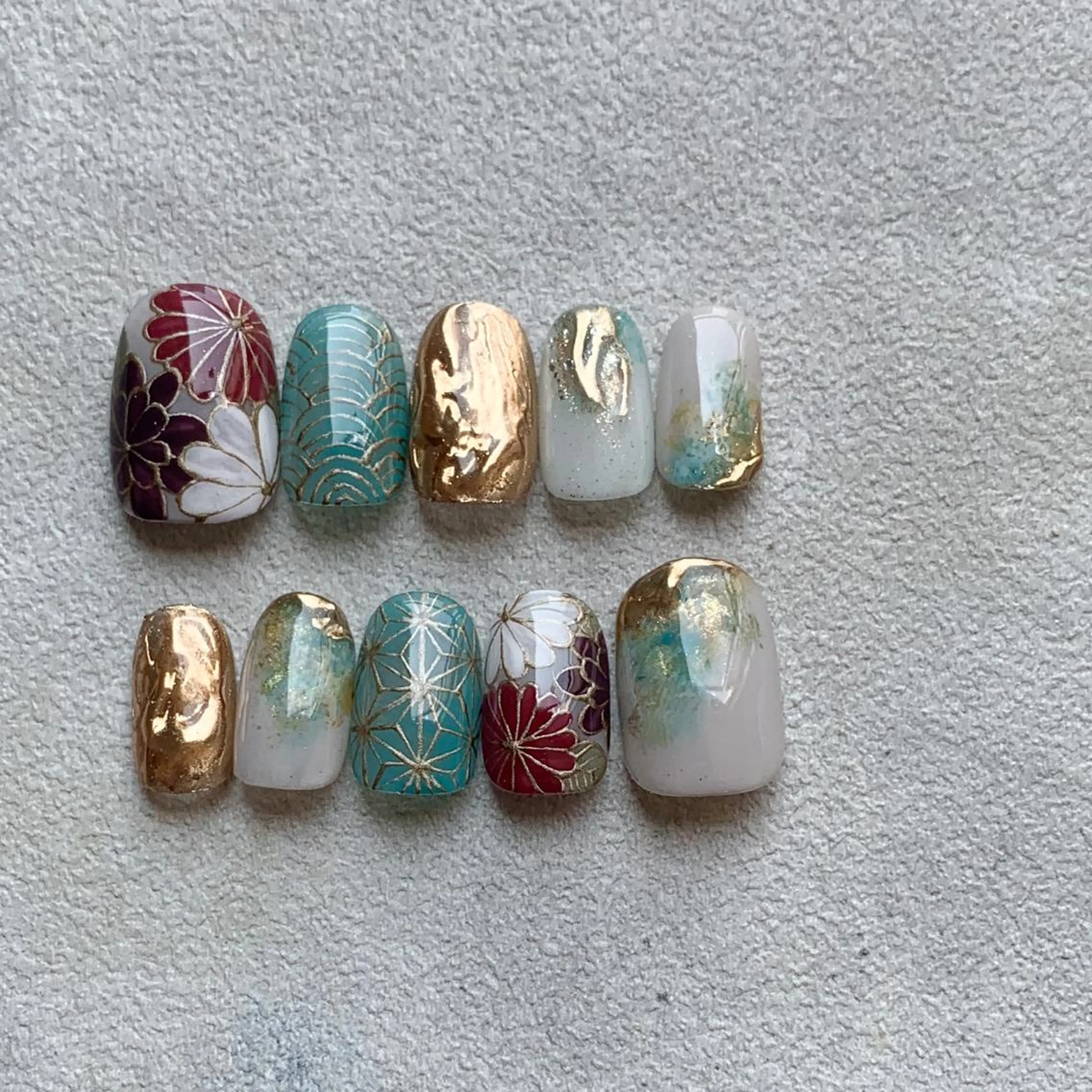 ネイル ハンドネイル FIORITURA aiのネイルデザイン