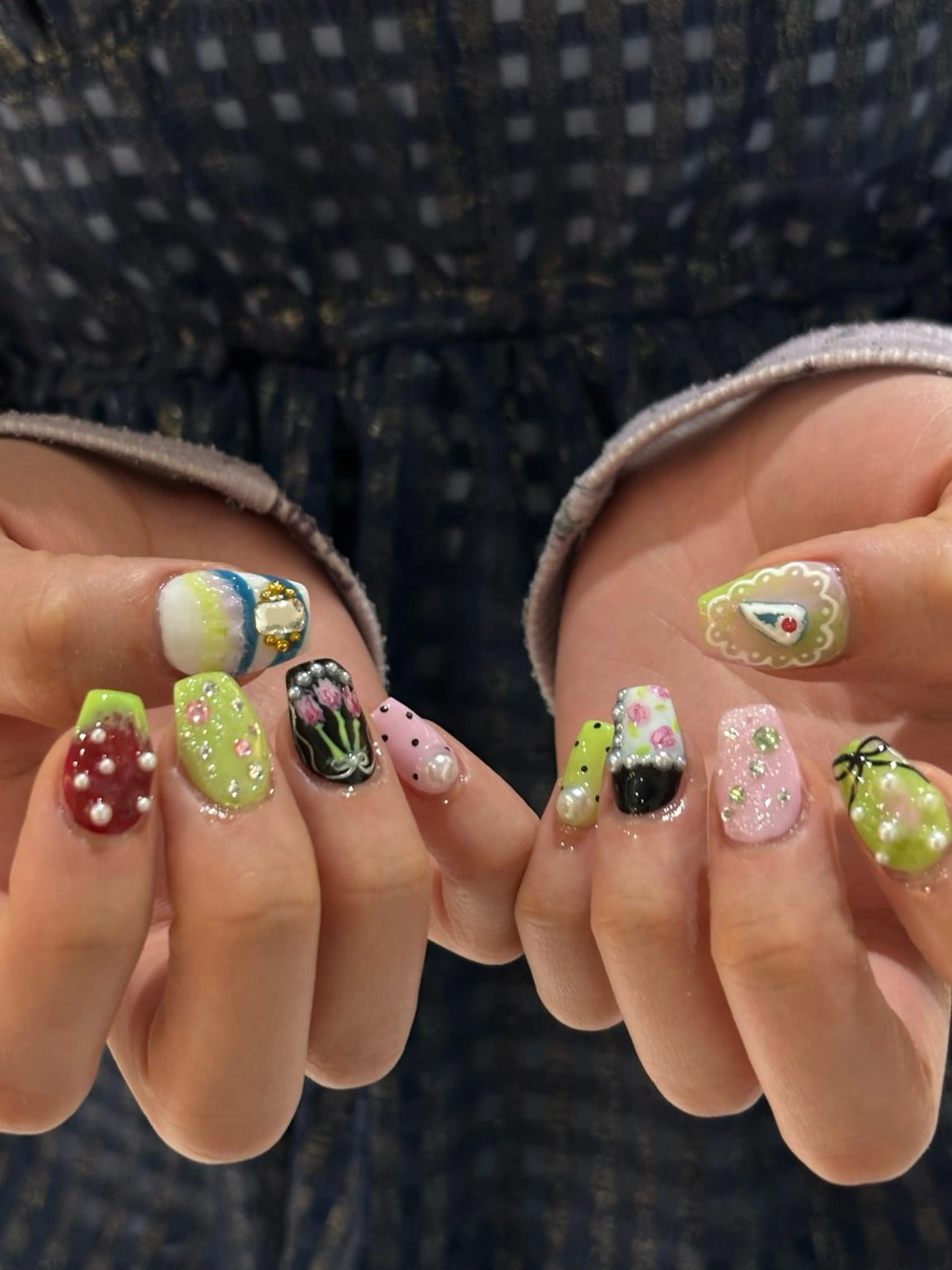 ネイル ハンドネイル 【Zina京都駅前】 きぬがわ らむのネイルデザイン