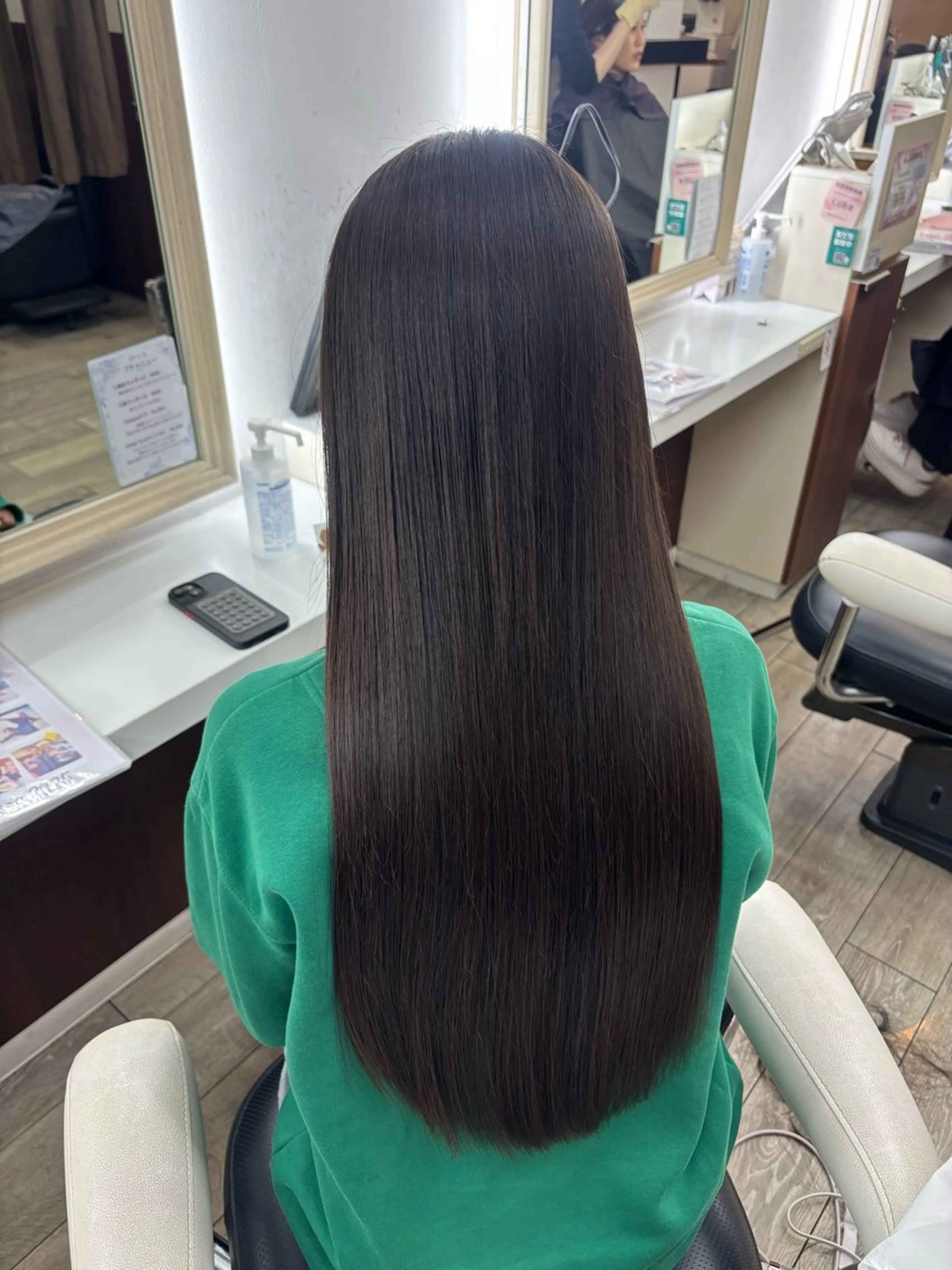 ロング カット さとう さくらのヘアスタイル