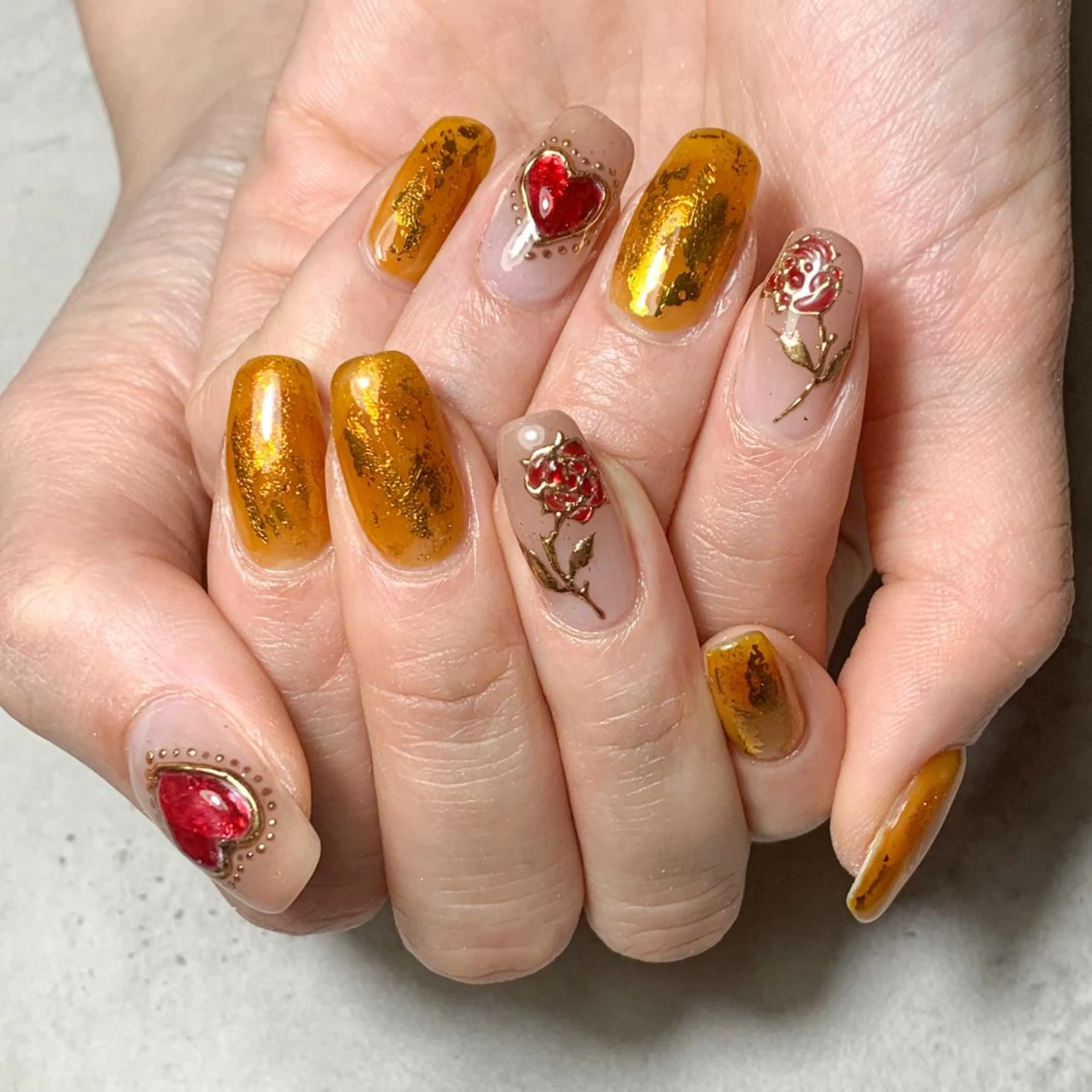 ネイル FIORITURA aiのネイルデザイン