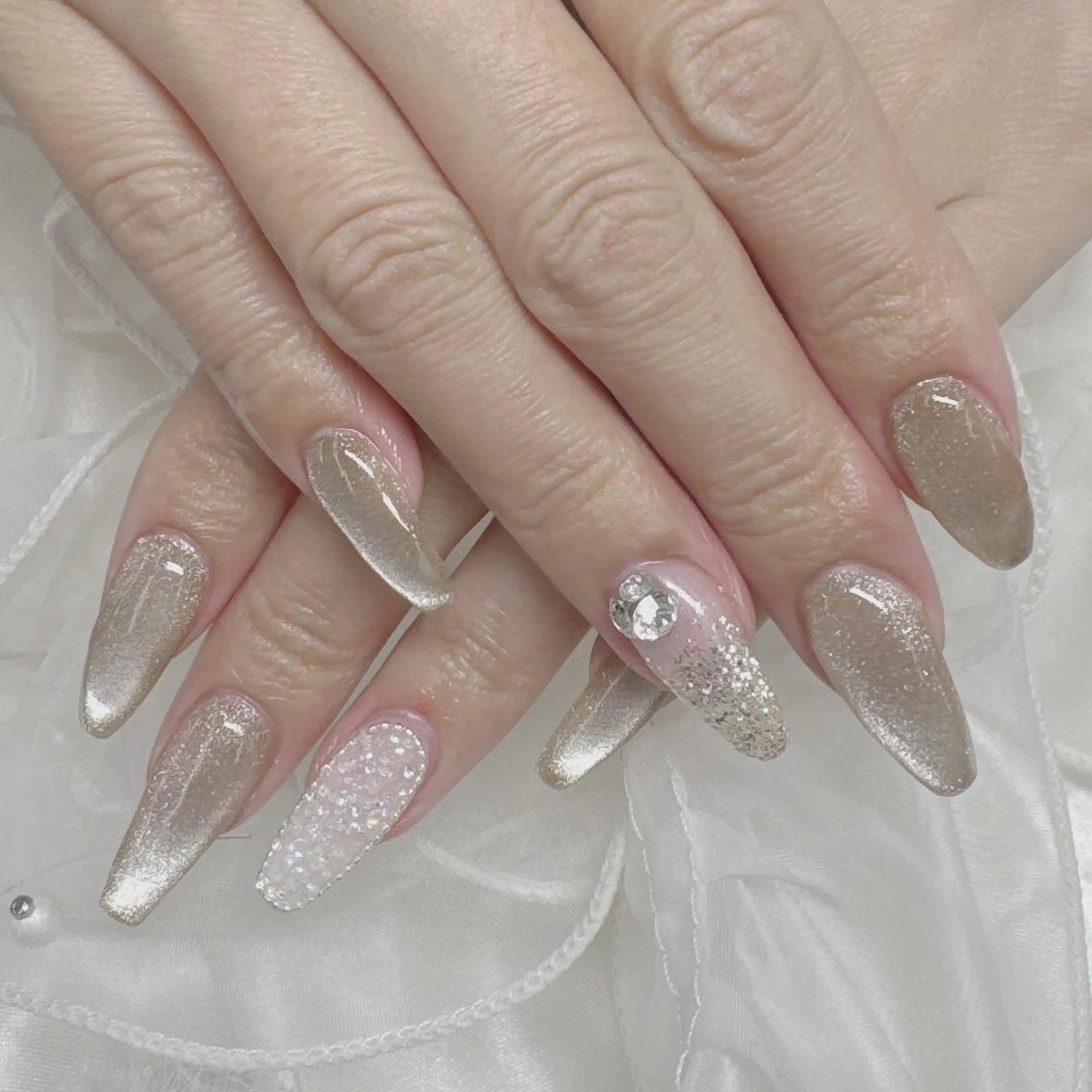 ネイル Nail salon Honey Beeのネイルデザイン