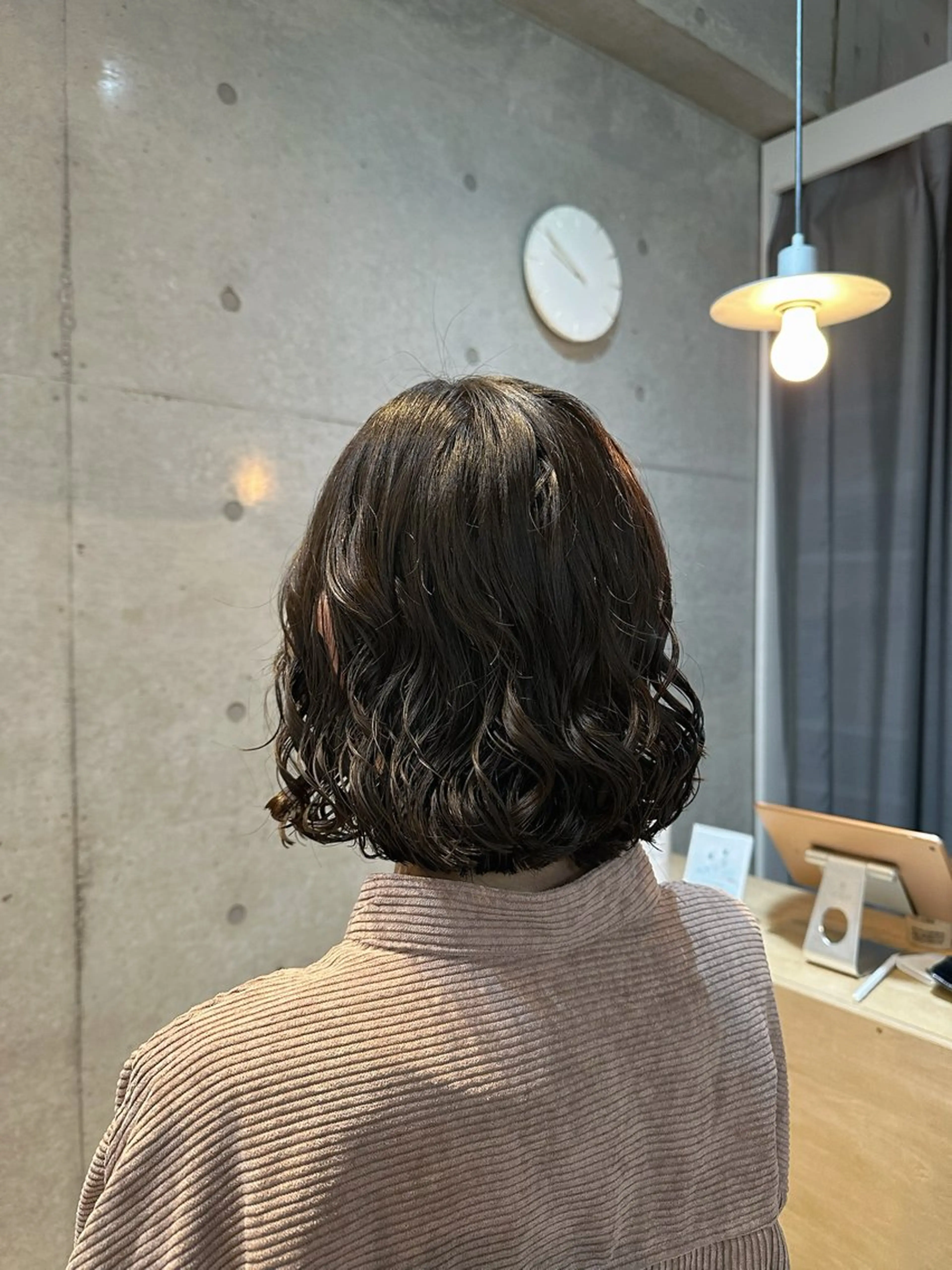 ミディアム パーマ ミディアムパーマ デジタルパーマ カット パーマ トリートメント ショートカット/ パーマ/齋藤大貴のヘアスタイル