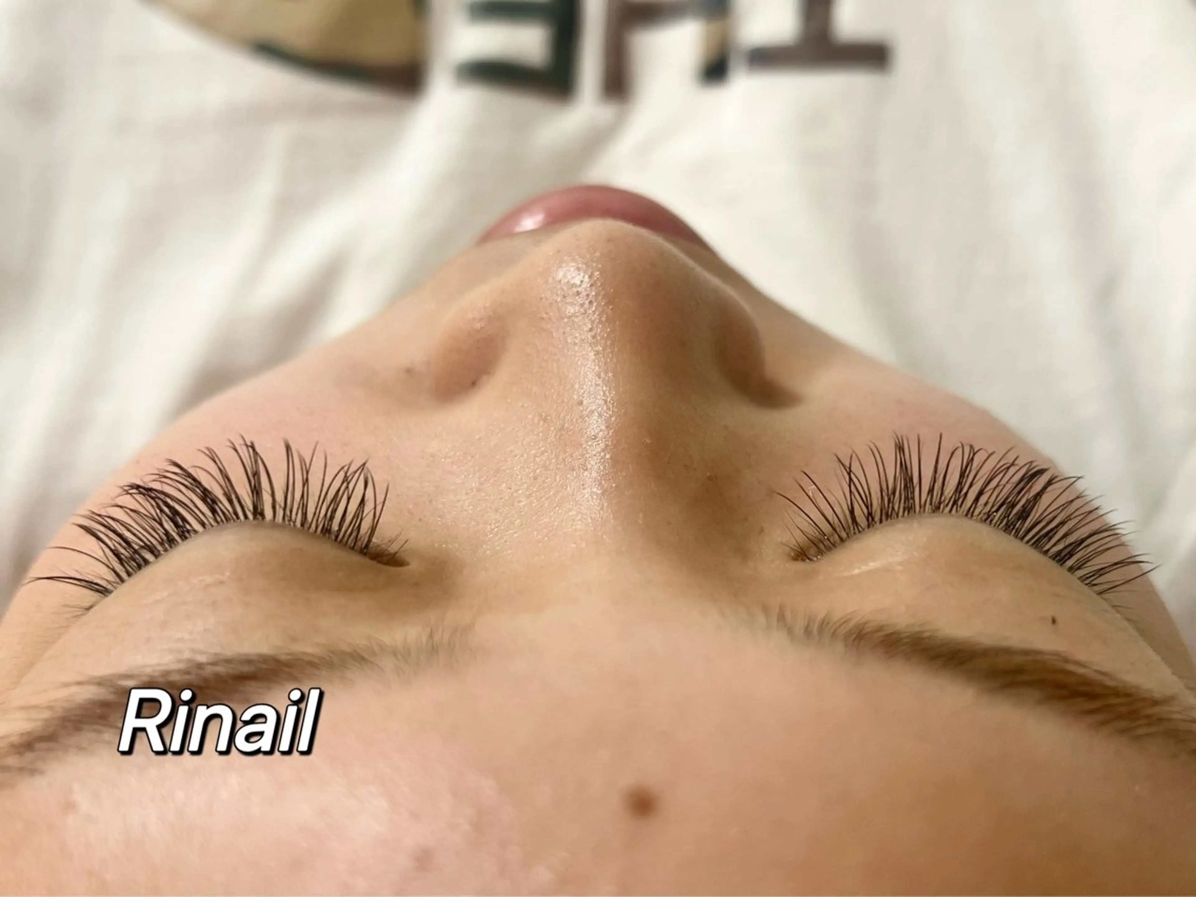 マツエク・マツパ バインドロック ナチュラル パリジェンヌラッシュリフト まつげパーマ 下まつげエクステ YK Rinのネイルデザイン