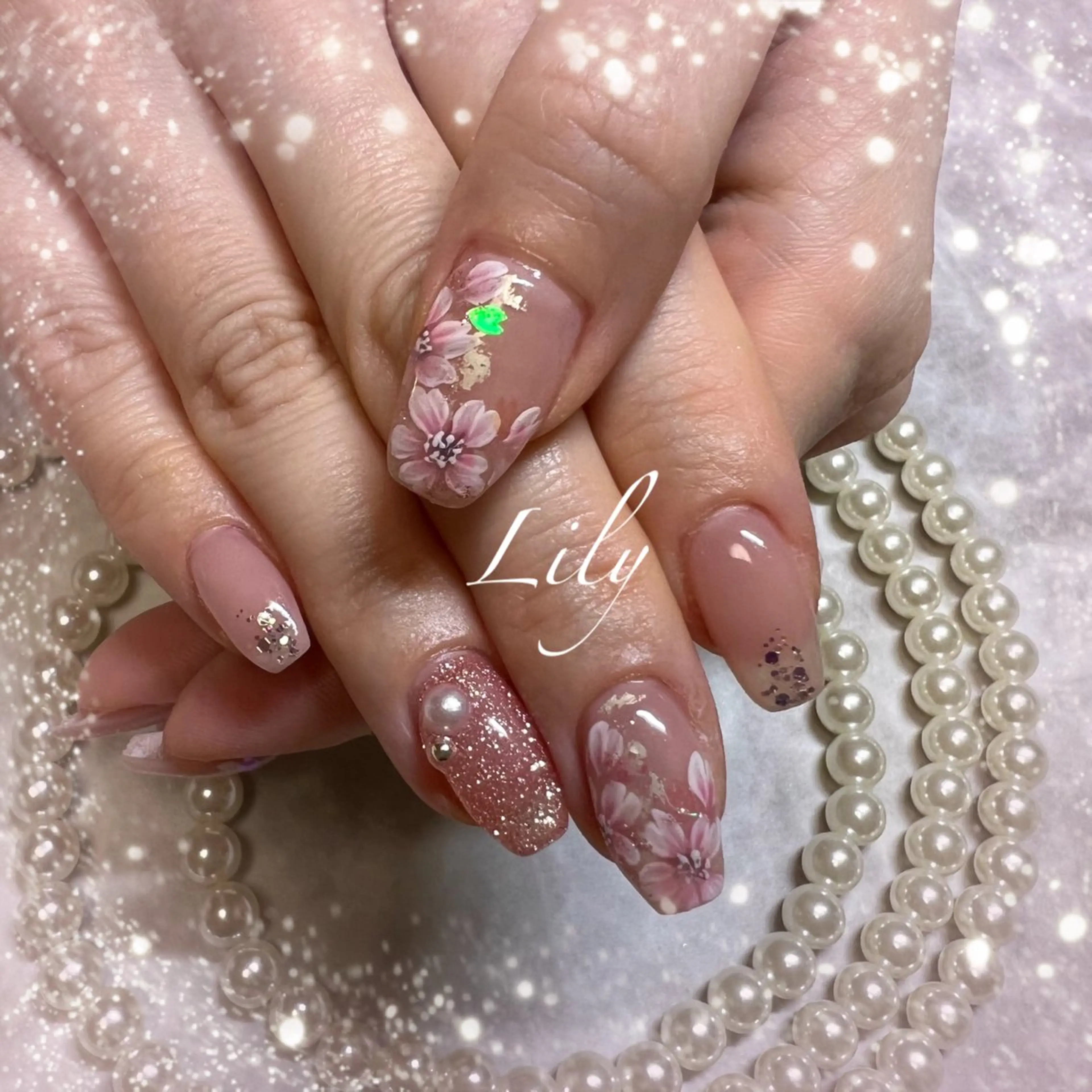ネイル ハンドネイル Lily*nail 🌻Mii🌻のネイルデザイン