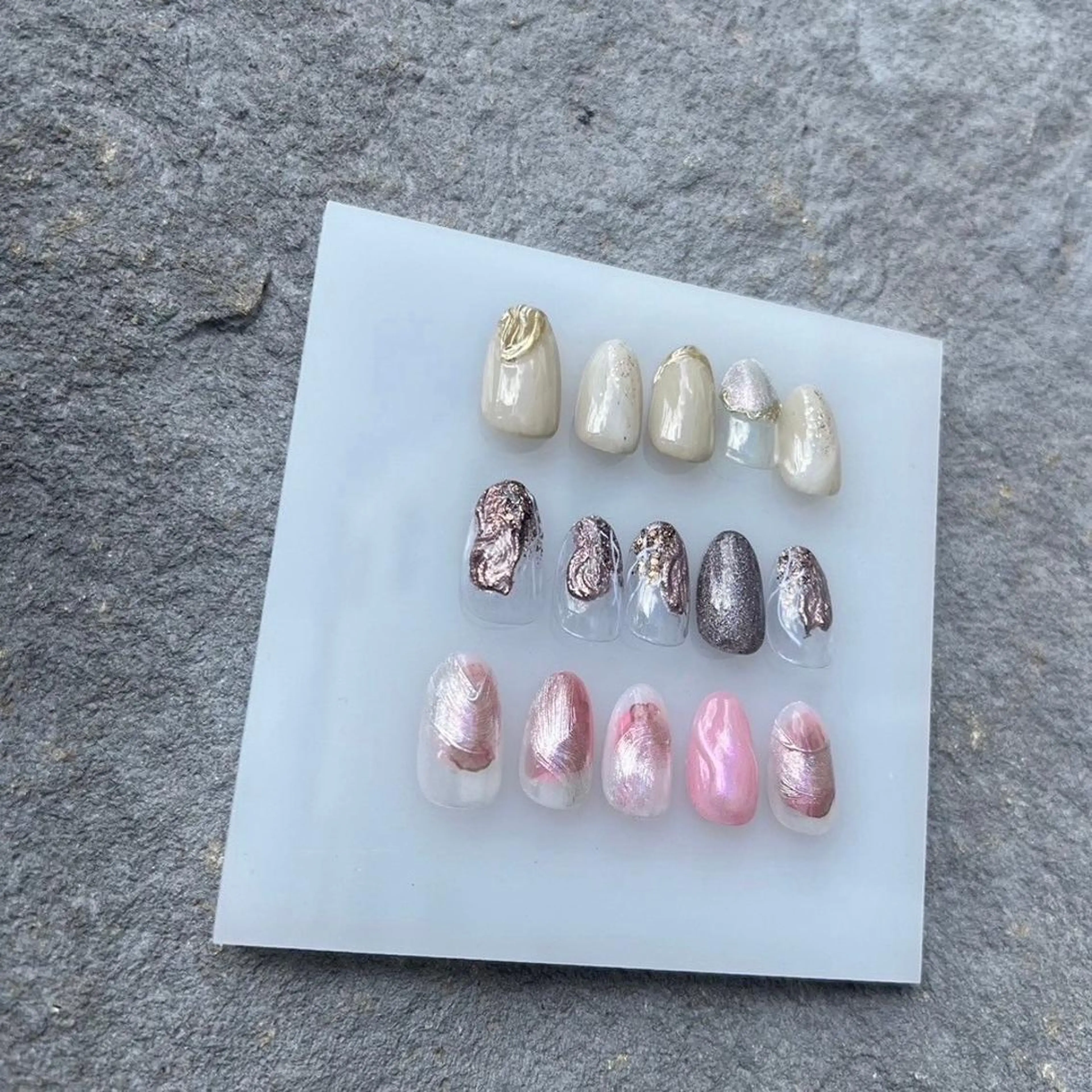 ネイル REINA W【今福鶴見店】のネイルデザイン