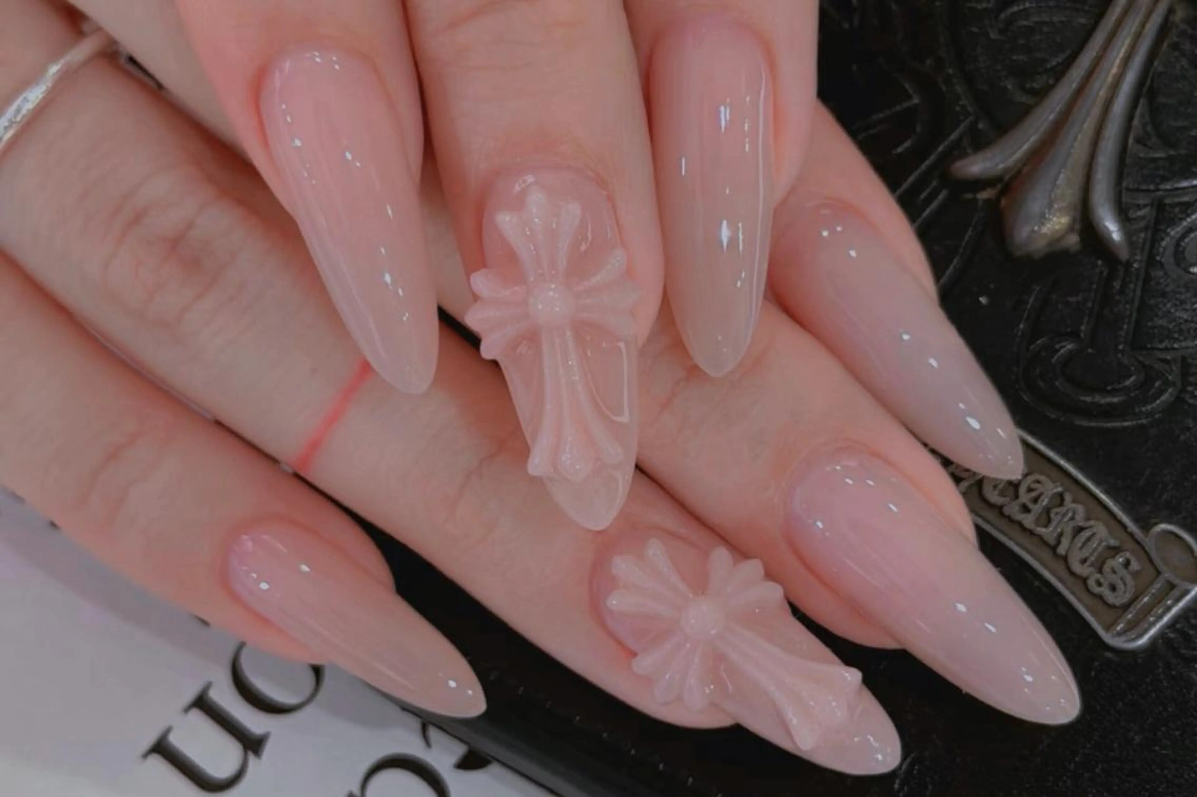 ロング ハンドネイル 💅 リリアのネイルデザイン