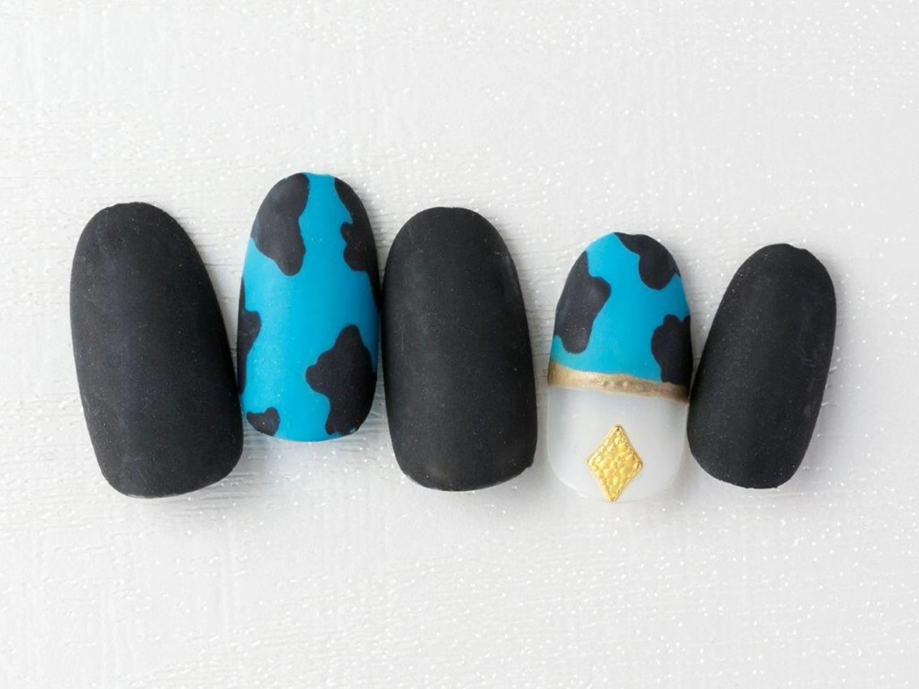 ネイル amour 平塚店のネイルデザイン