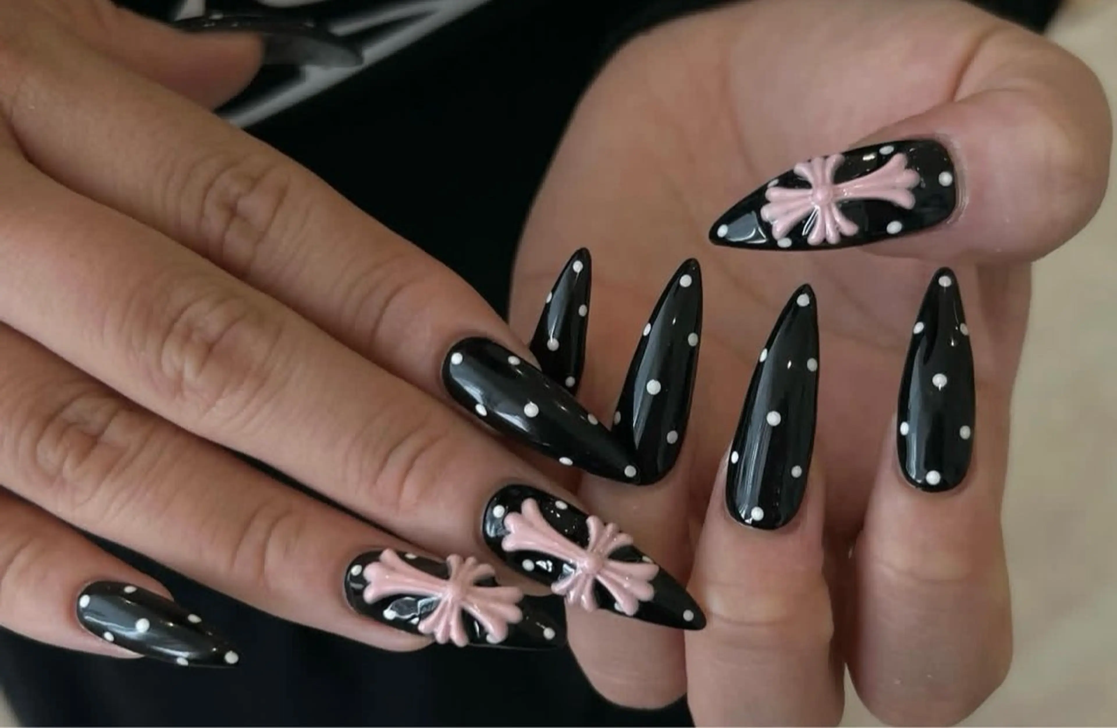 ネイル ハンドネイル NiJi Nailsのネイルデザイン