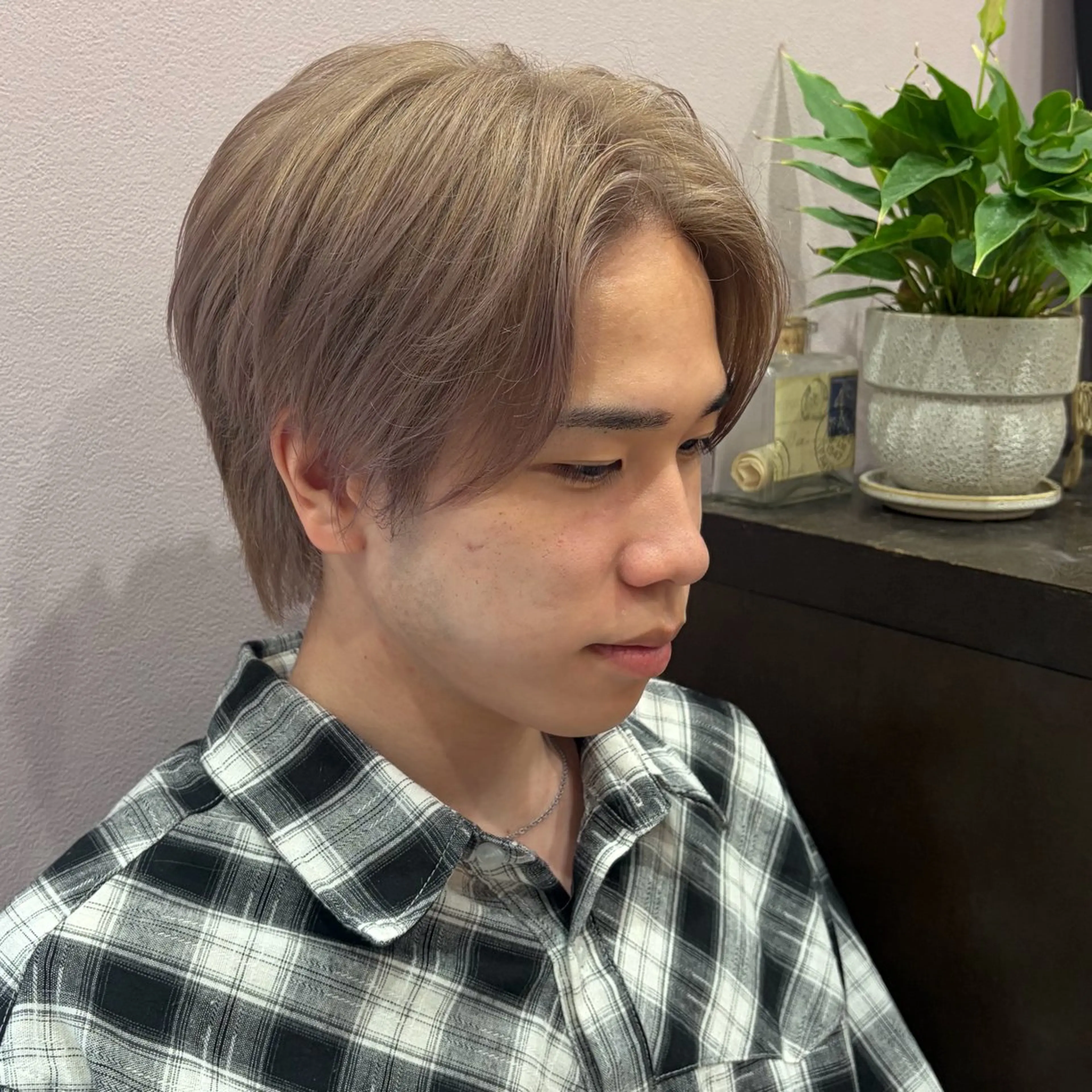 カラー メンズ 淡色┊︎ナチュラル 🧁奈那美🧁*.゜のヘアスタイル