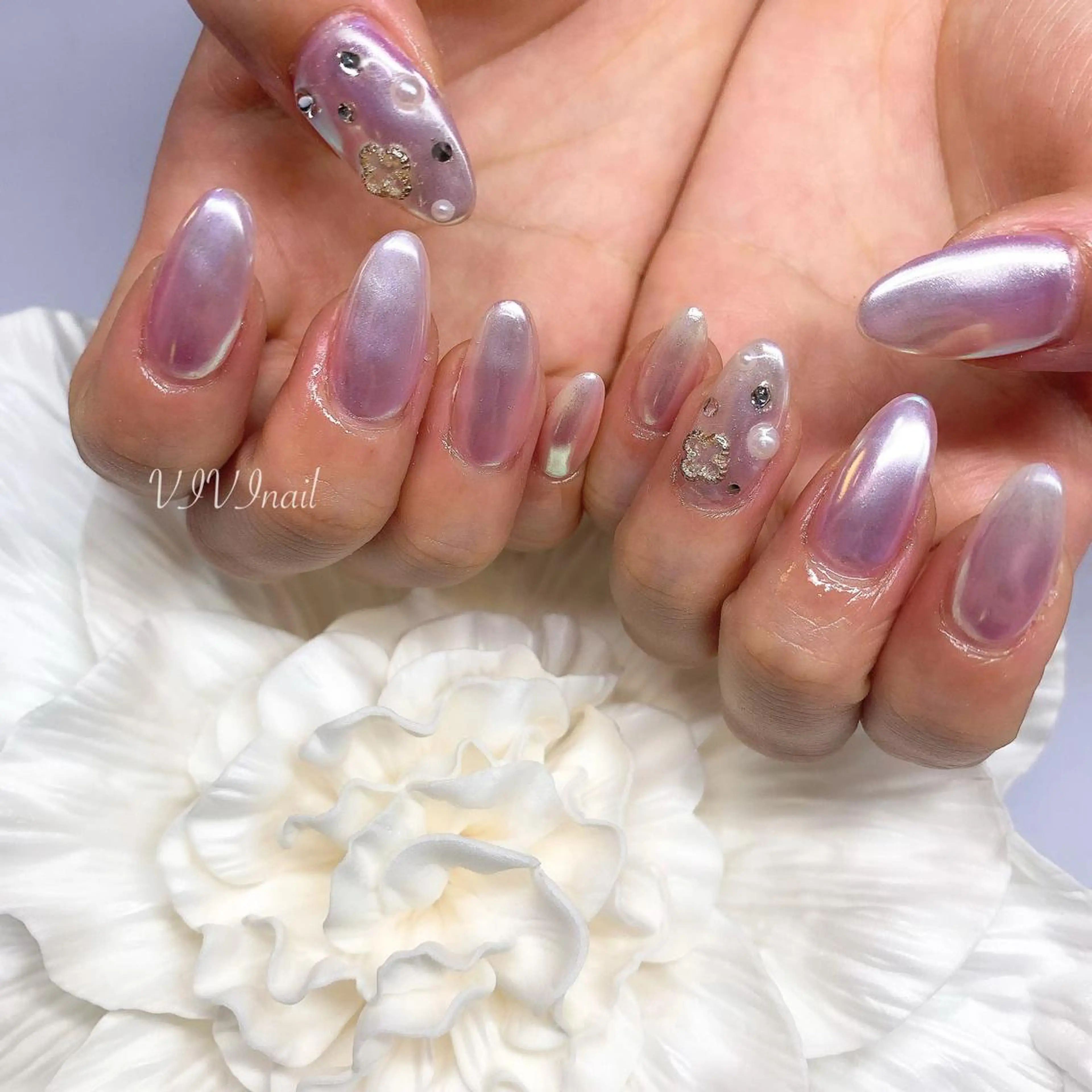 ネイル オーロラネイル ピンク ハンドネイル vivi nailのネイルデザイン