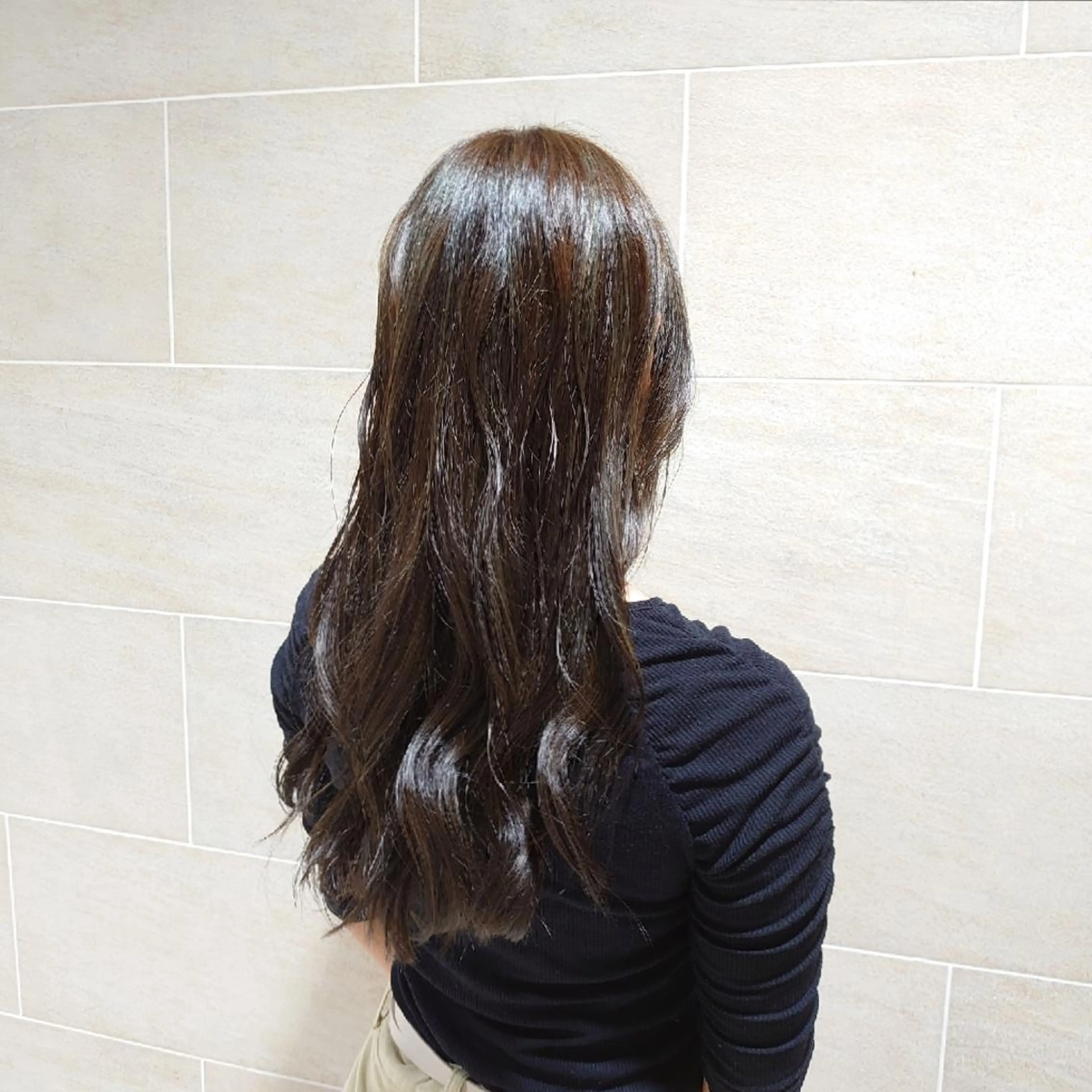 ロング カラー ブラウンカラー オリーブブラウン 宮本  星羅のヘアスタイル