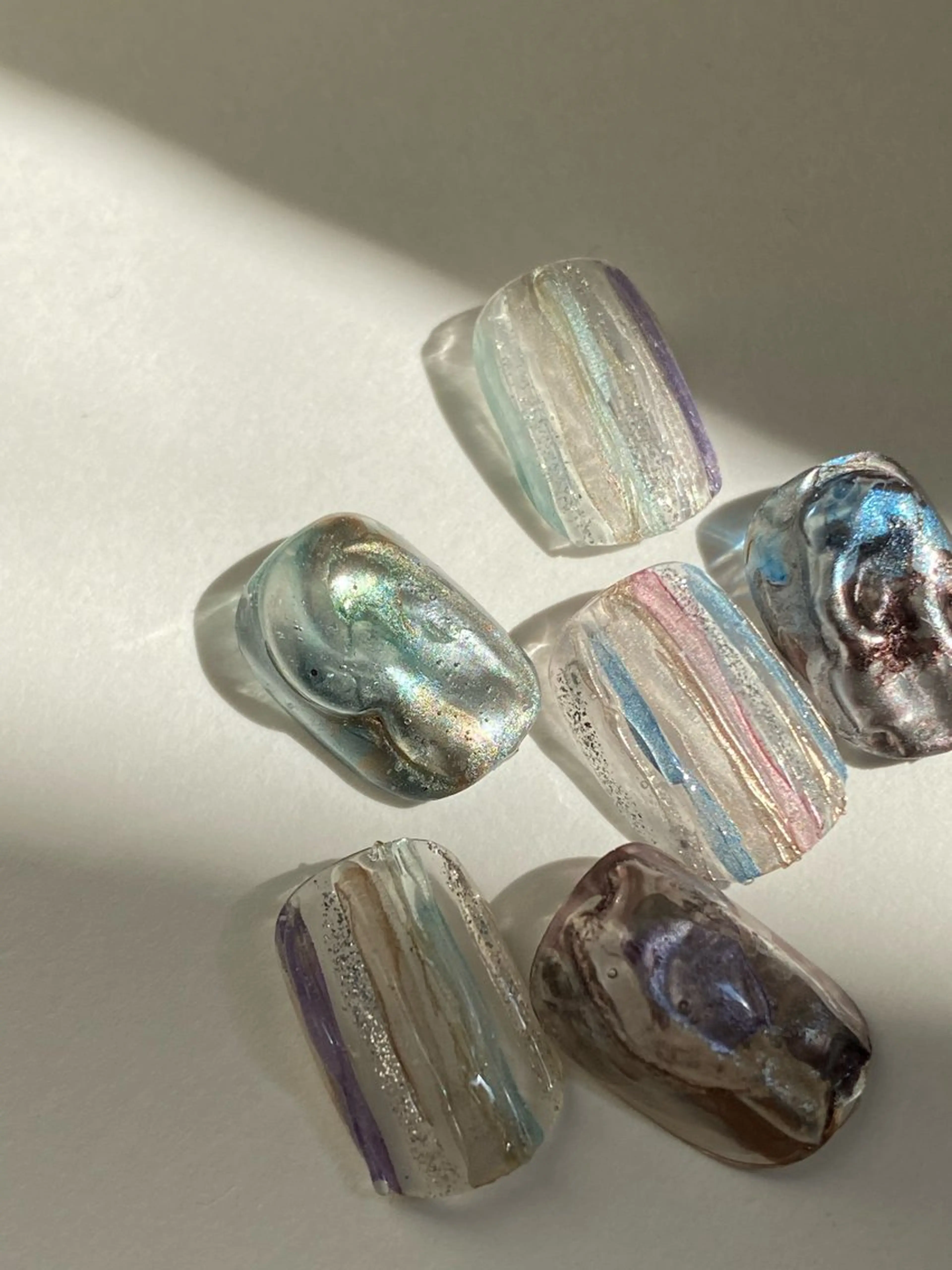 ネイル 成人式 フレンチネイル ジェルネイル ガーリー マグネットネイル ハンドネイル 草加ニュアンスネイル 🌚hersのネイルデザイン