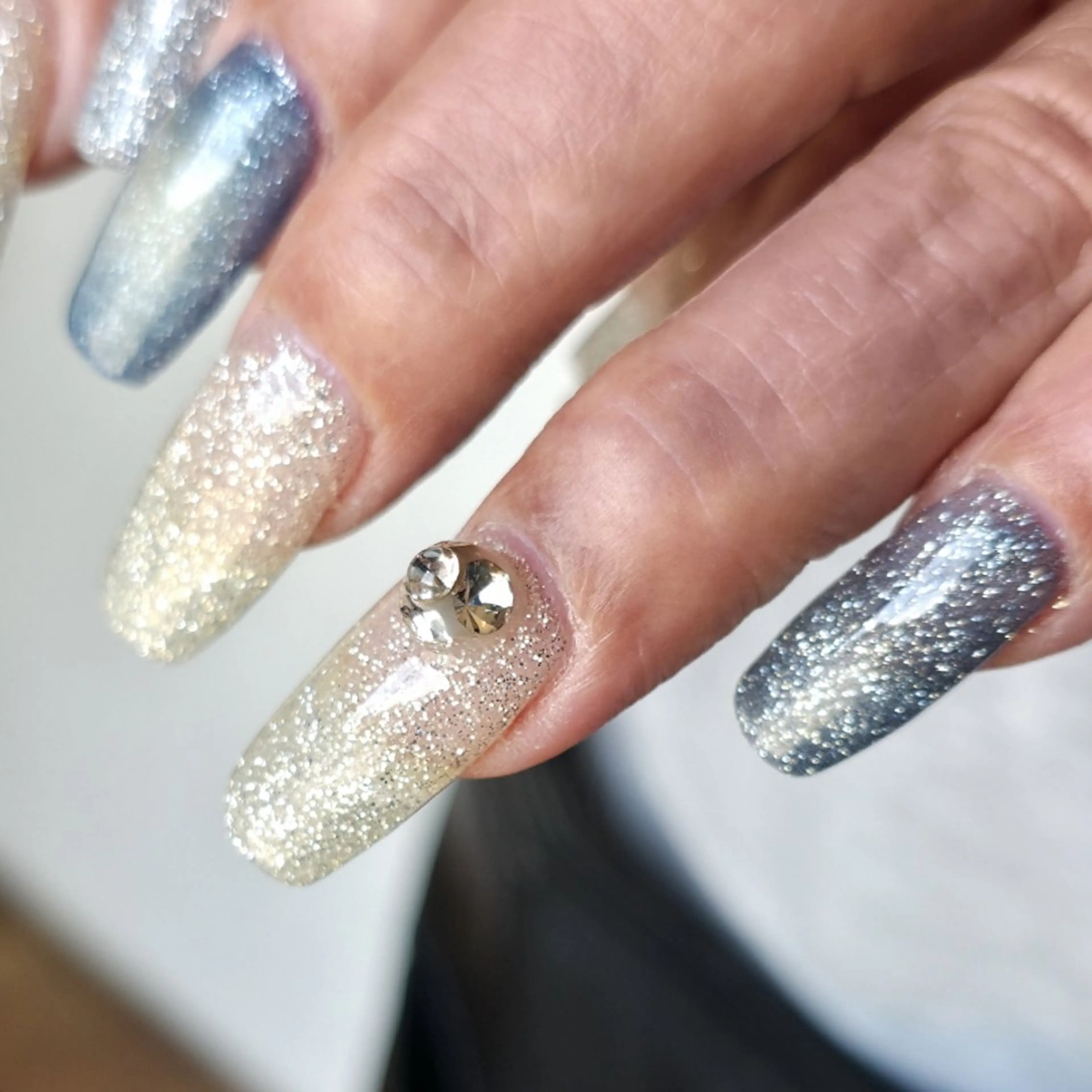 ネイル Fam_er. re07_nail のネイルデザイン