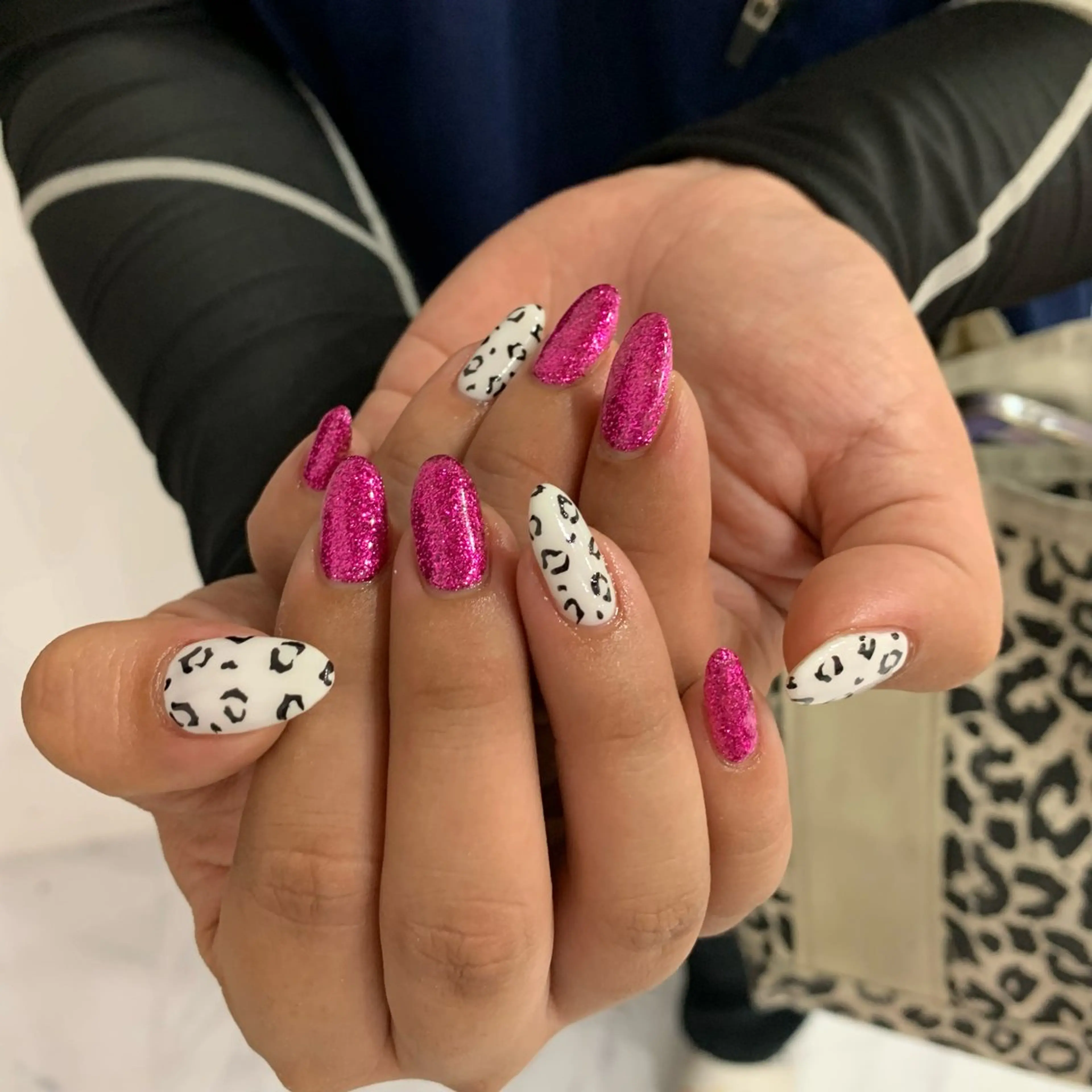 ネイル 中野 茅緩のネイルデザイン