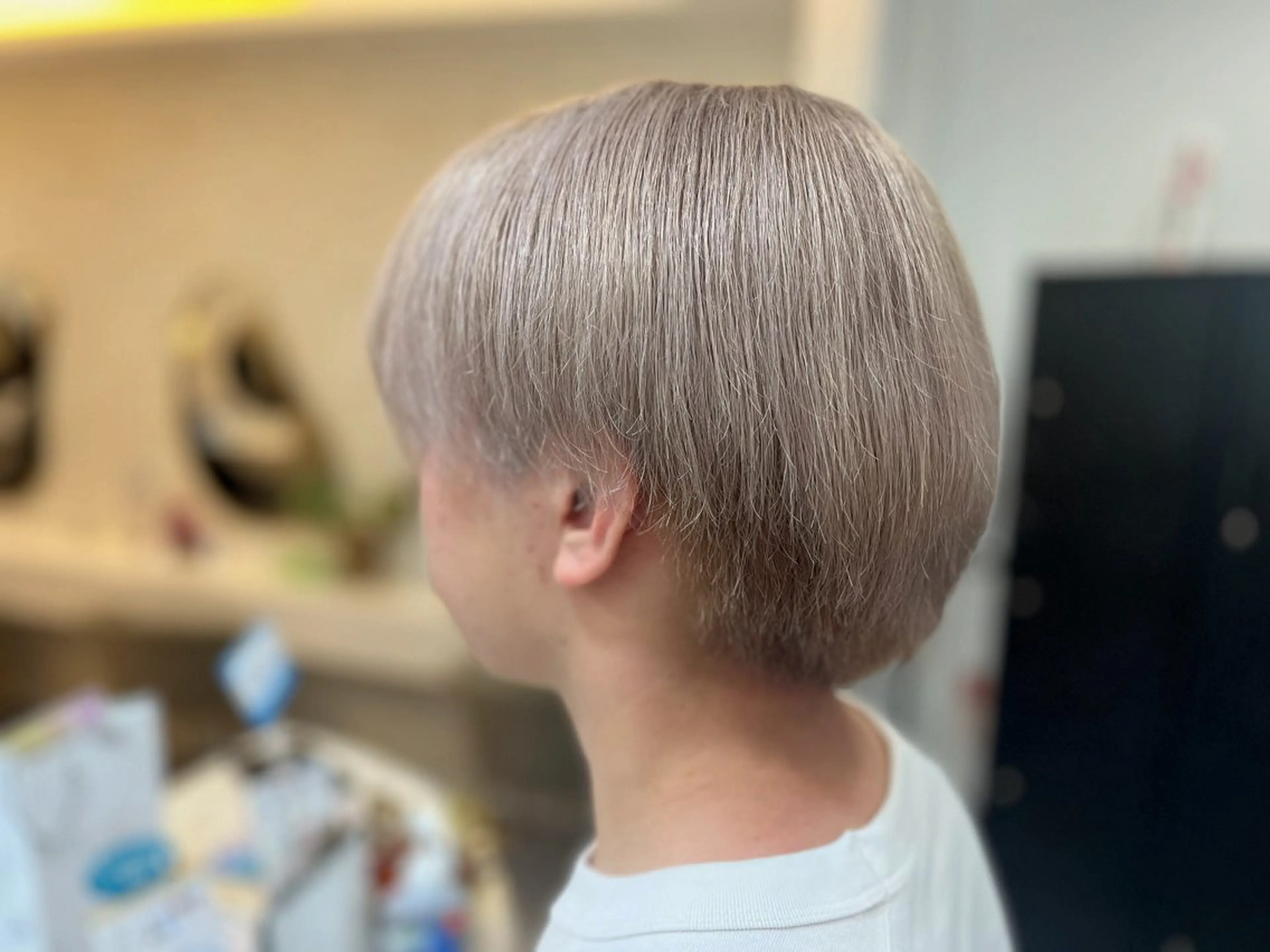 カラー ASAHI Lovisのヘアスタイル