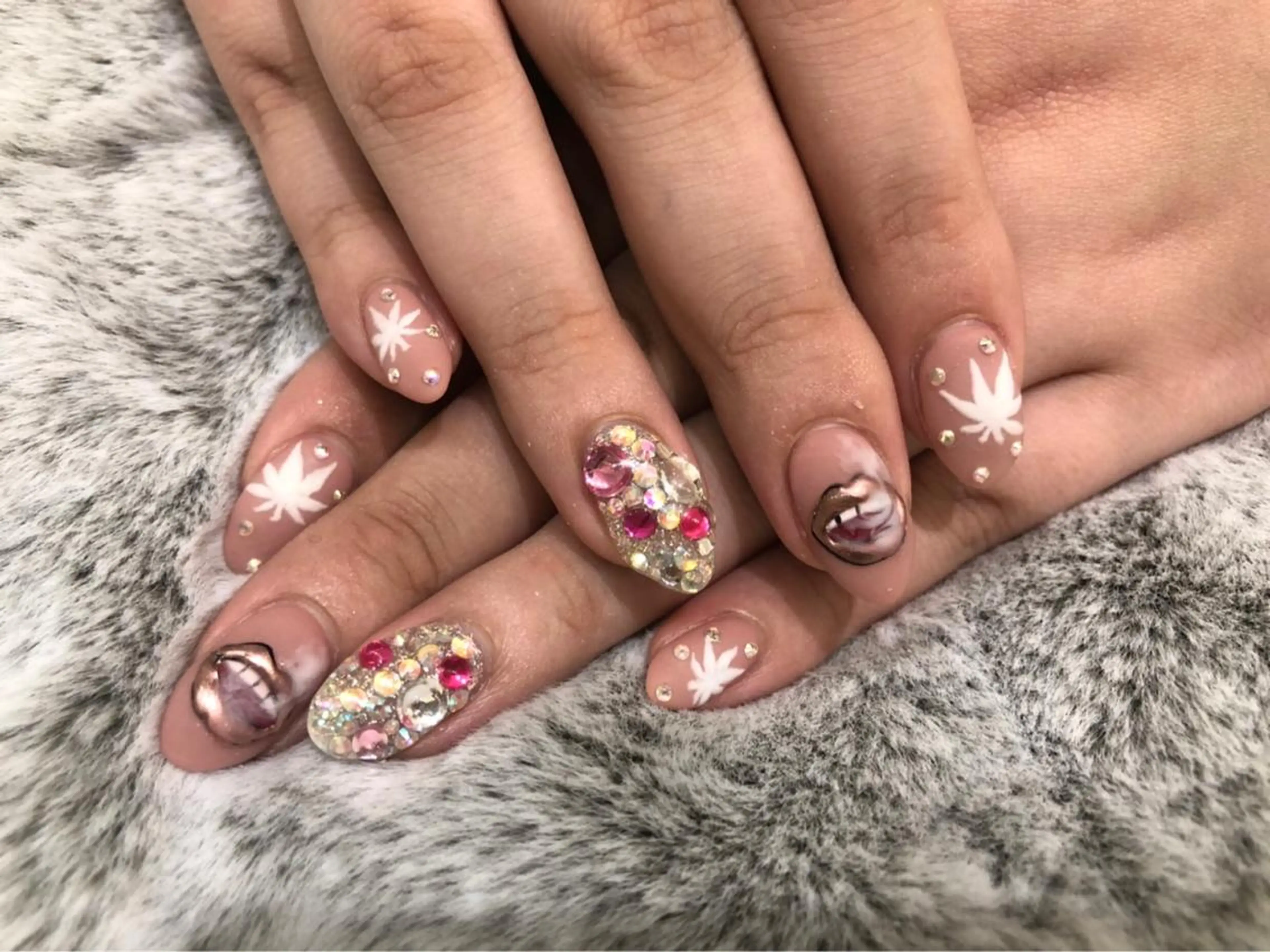 ネイル EN_NAIL 野中本店Ayakaのネイルデザイン