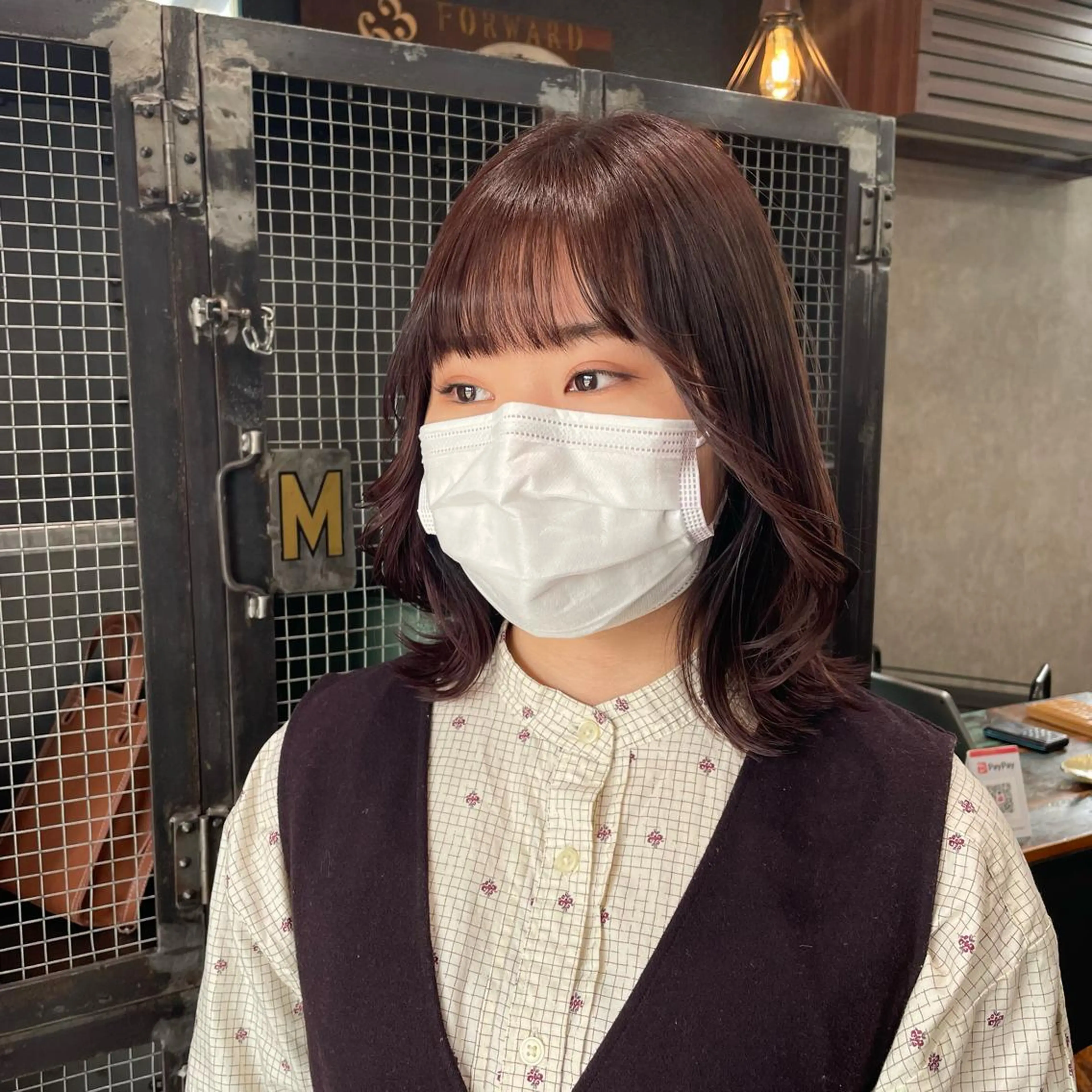 ミディアム カラー ラベンダーカラー くびれヘア くびれレイヤー レイヤーカット 山本 琴乃🦭のヘアスタイル