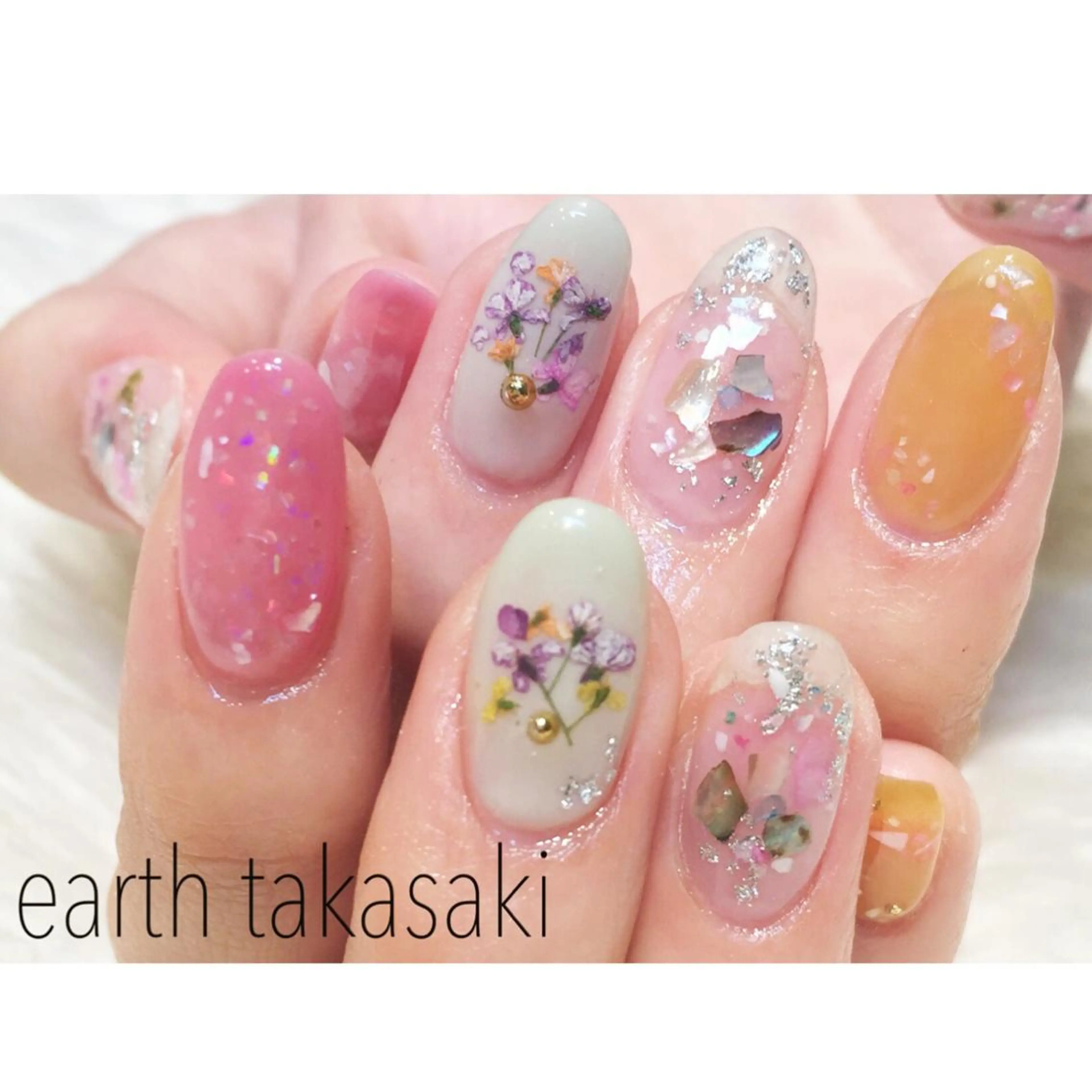 ネイル EARTH nanaのネイルデザイン