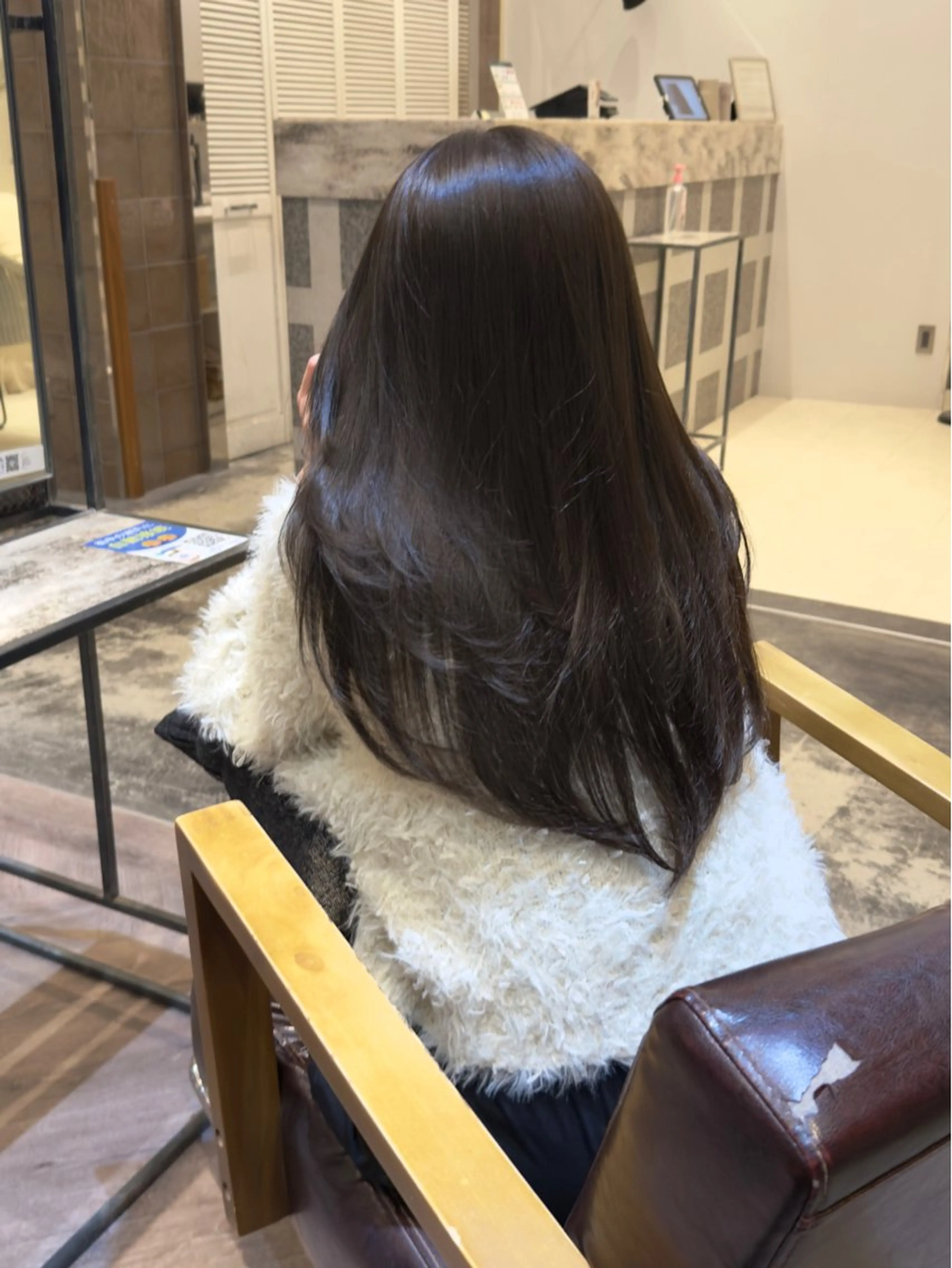 ロング レイヤーカット 酸性ストレート カット 縮毛矯正 トリートメント AUBE HAIR unli所属・レイヤーカット× 髪質改善カラー 片山のヘアスタイル