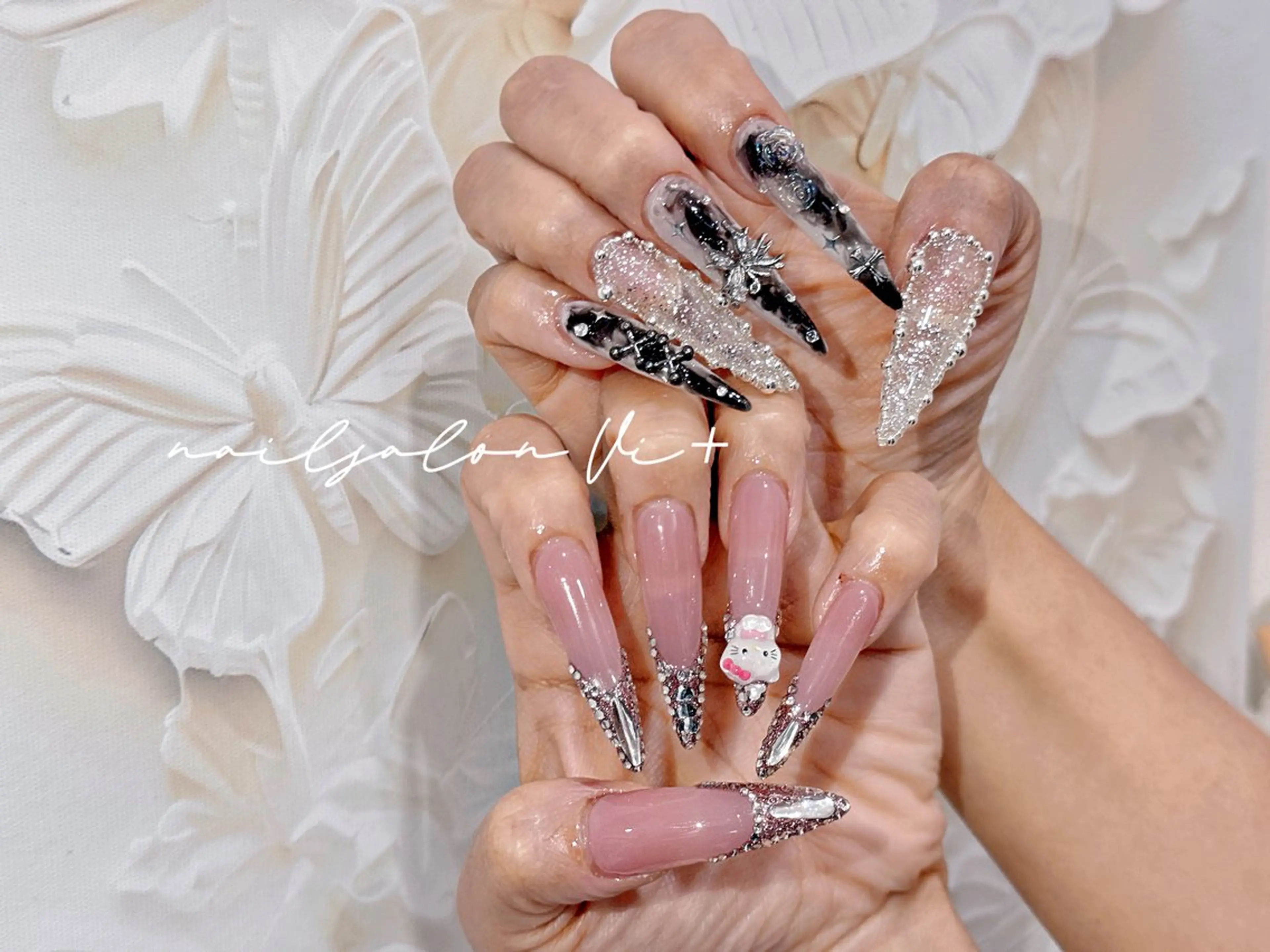 ネイル ハンドネイル ✨Nailsalon Vi+✨のネイルデザイン