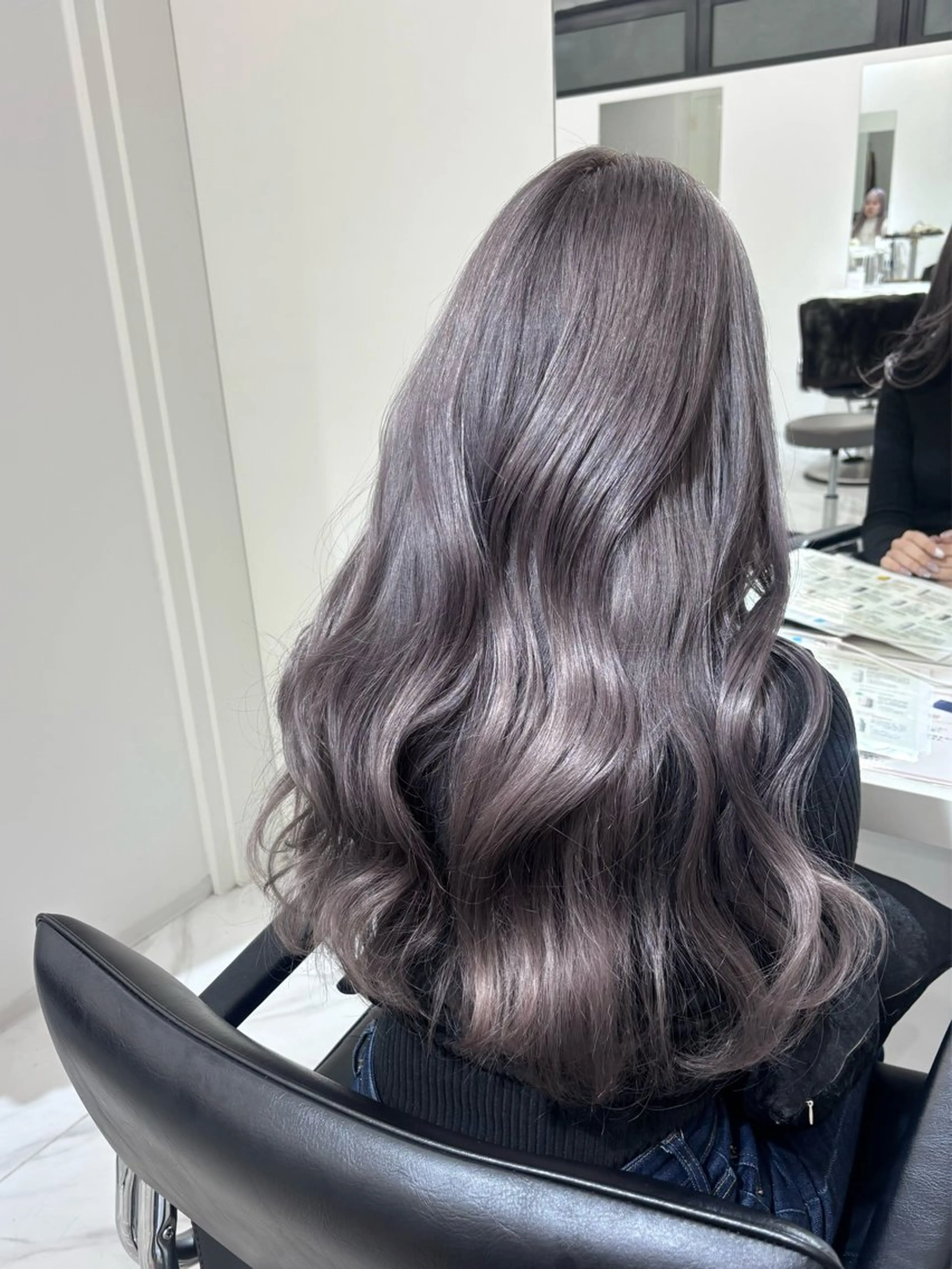 ロング カラー ブリーチ グレージュ ヘアカラー 🩶大人韓国ヘア 渋谷/Satsukiのヘアスタイル