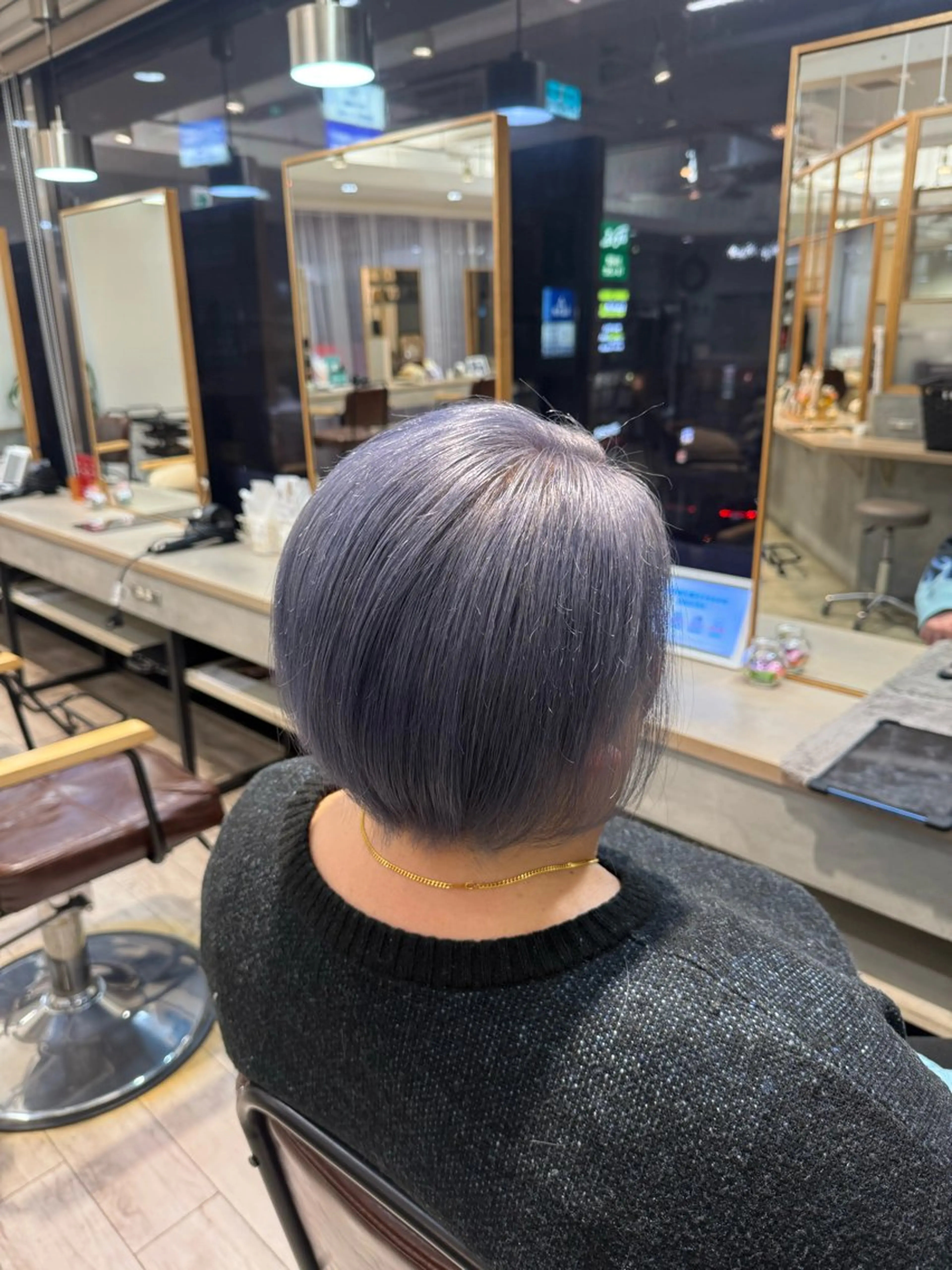 カラー ヘアカラー 高山 穂香のヘアスタイル