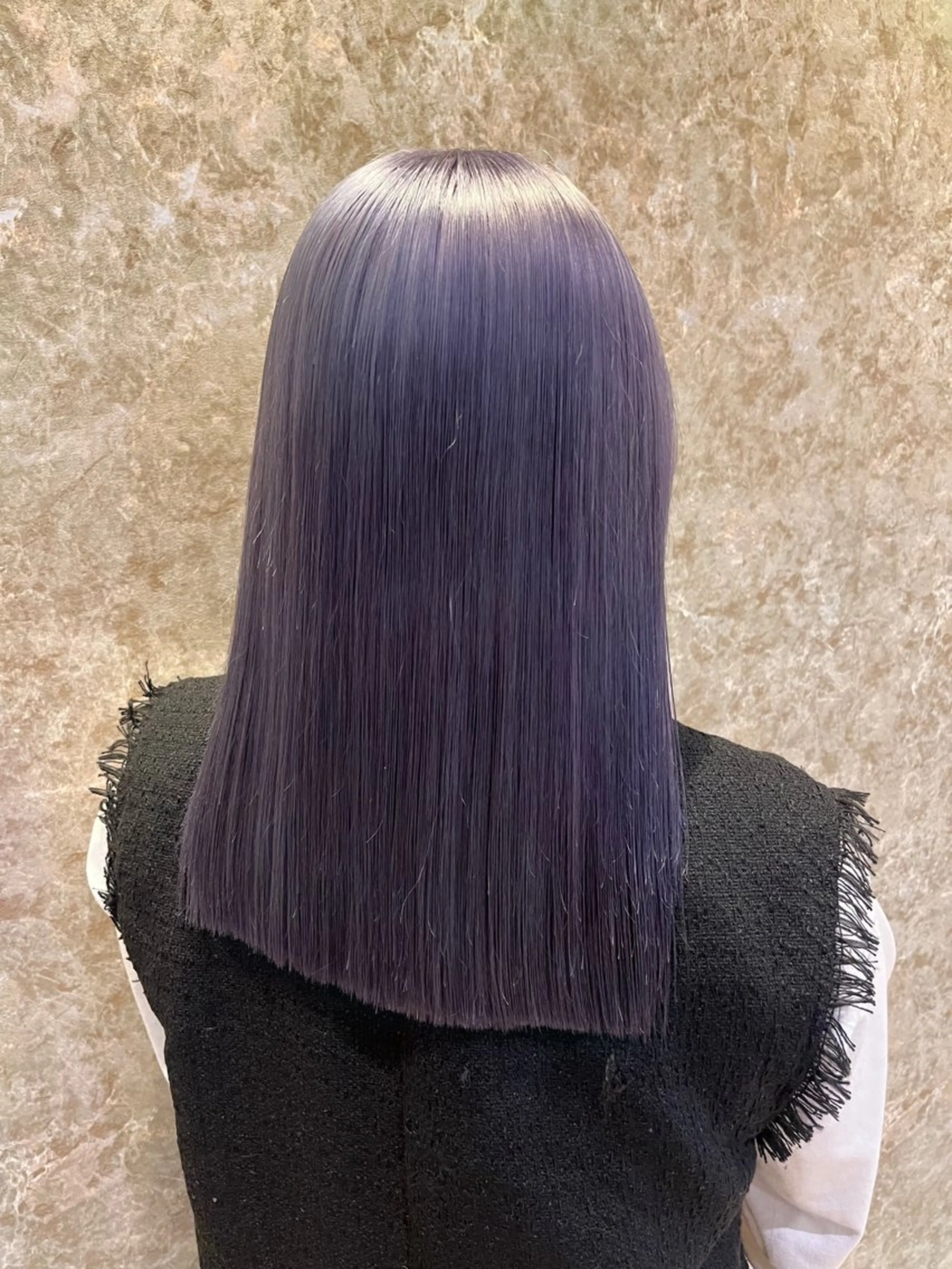 セミロング ひらち まいののヘアスタイル