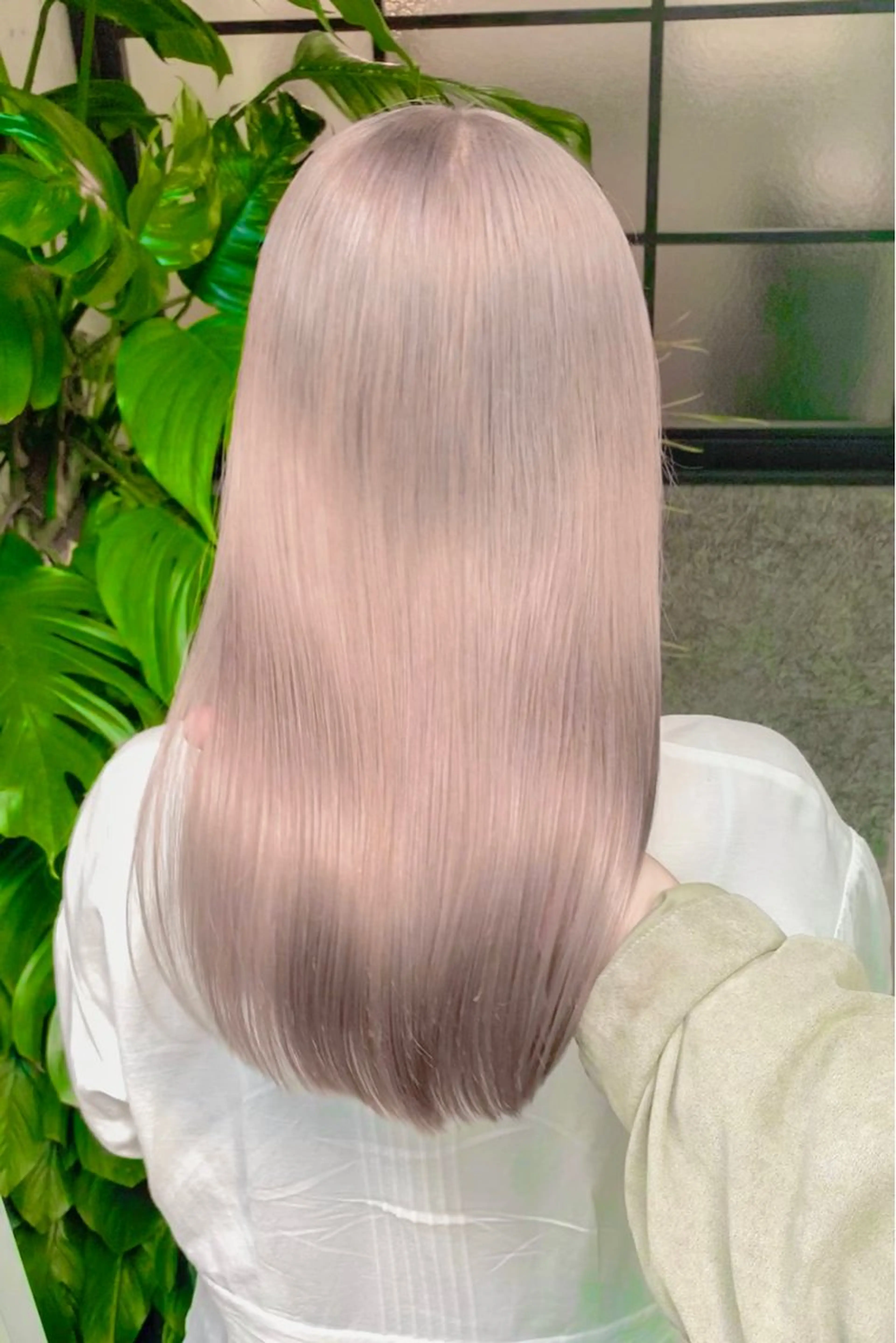 ロング ハイトーン🫧艶髪 MAIKAのヘアスタイル