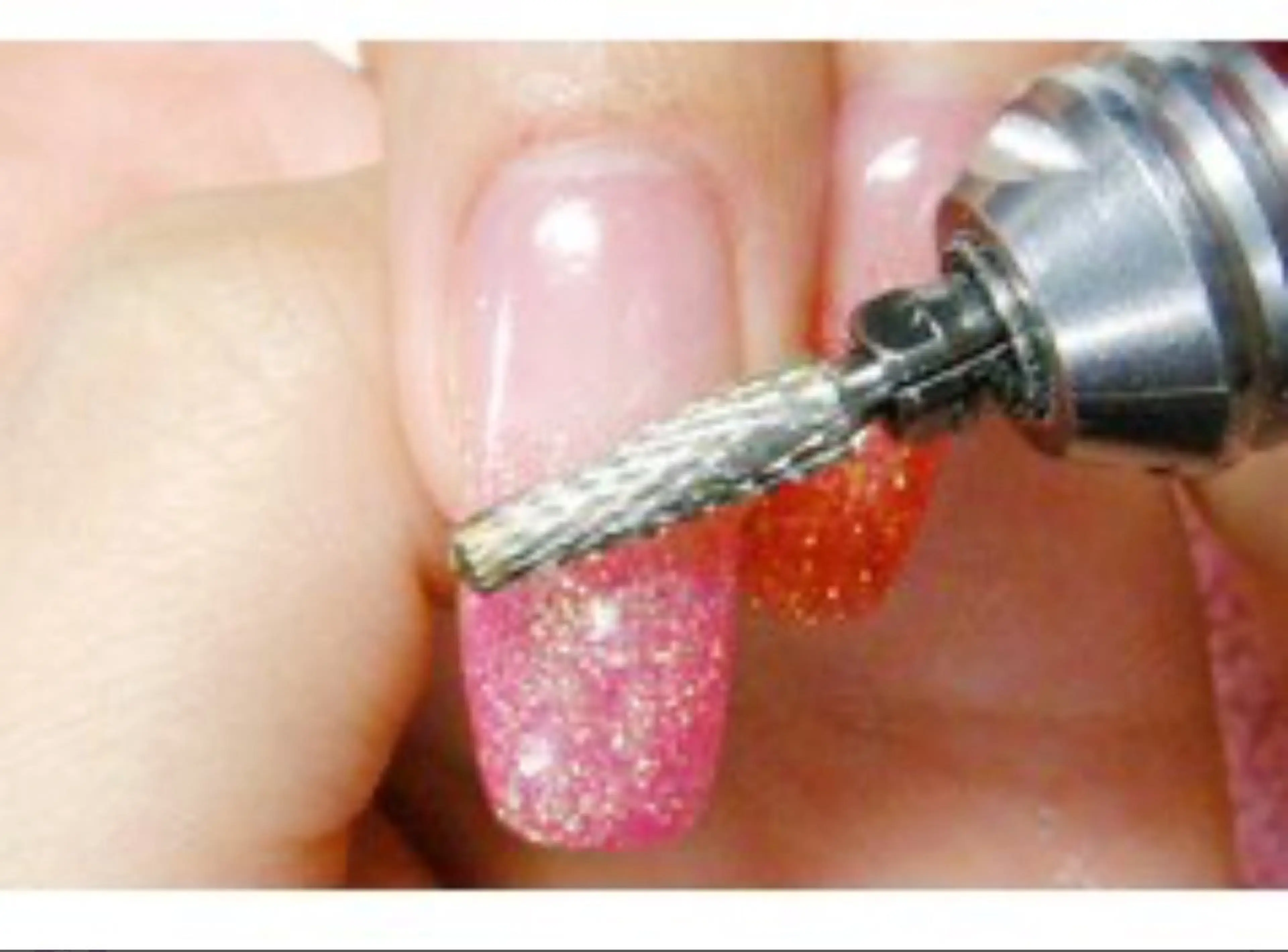 【自爪戻し】ジェルオフ+甘皮ウォーターケア💅の写真