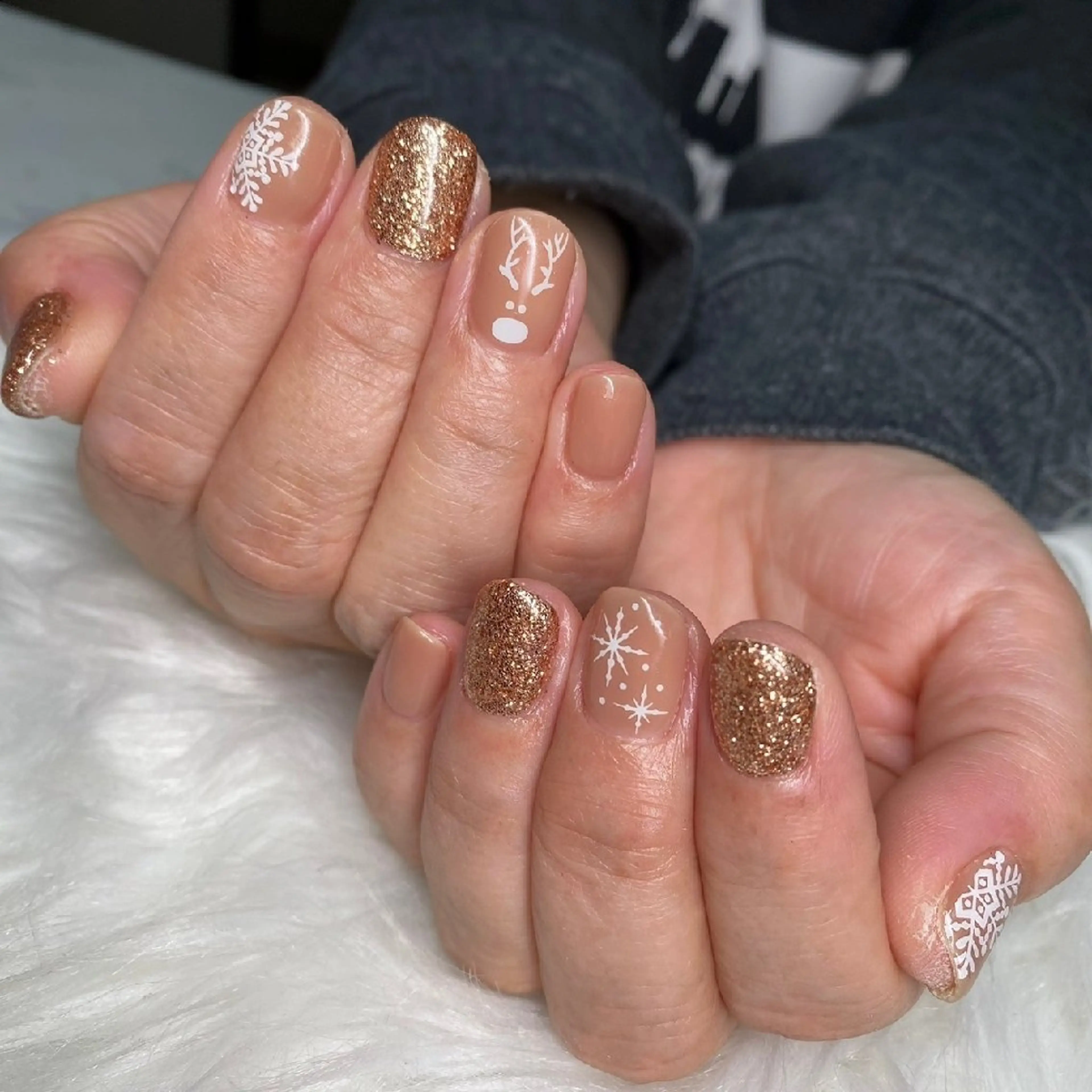 ネイル シンプルネイル 冬ネイル クリスマス The 047のネイルデザイン